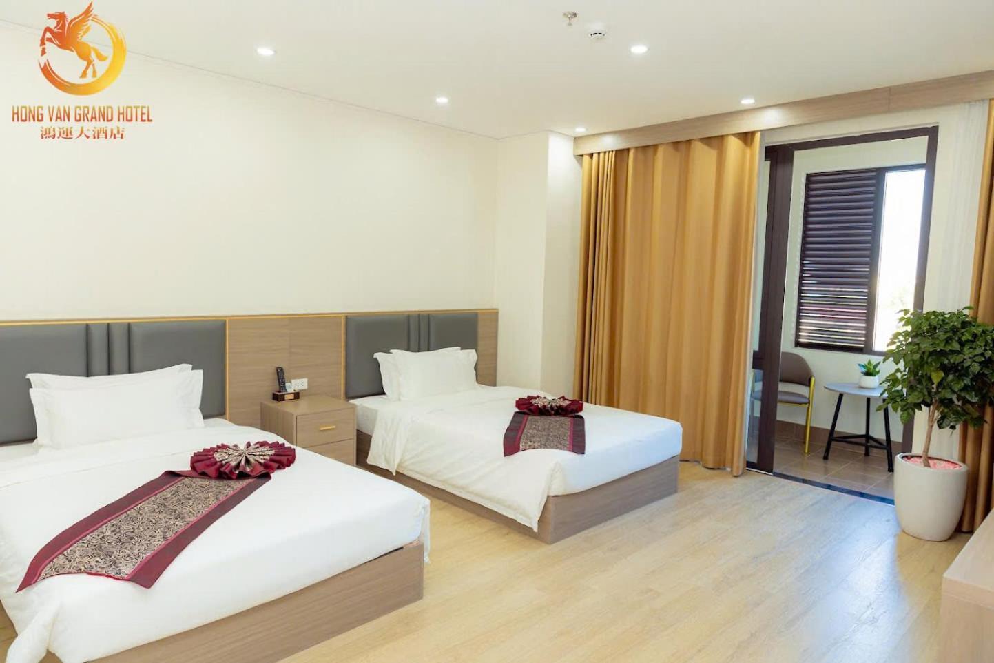 Hong Grand Hotel 5*