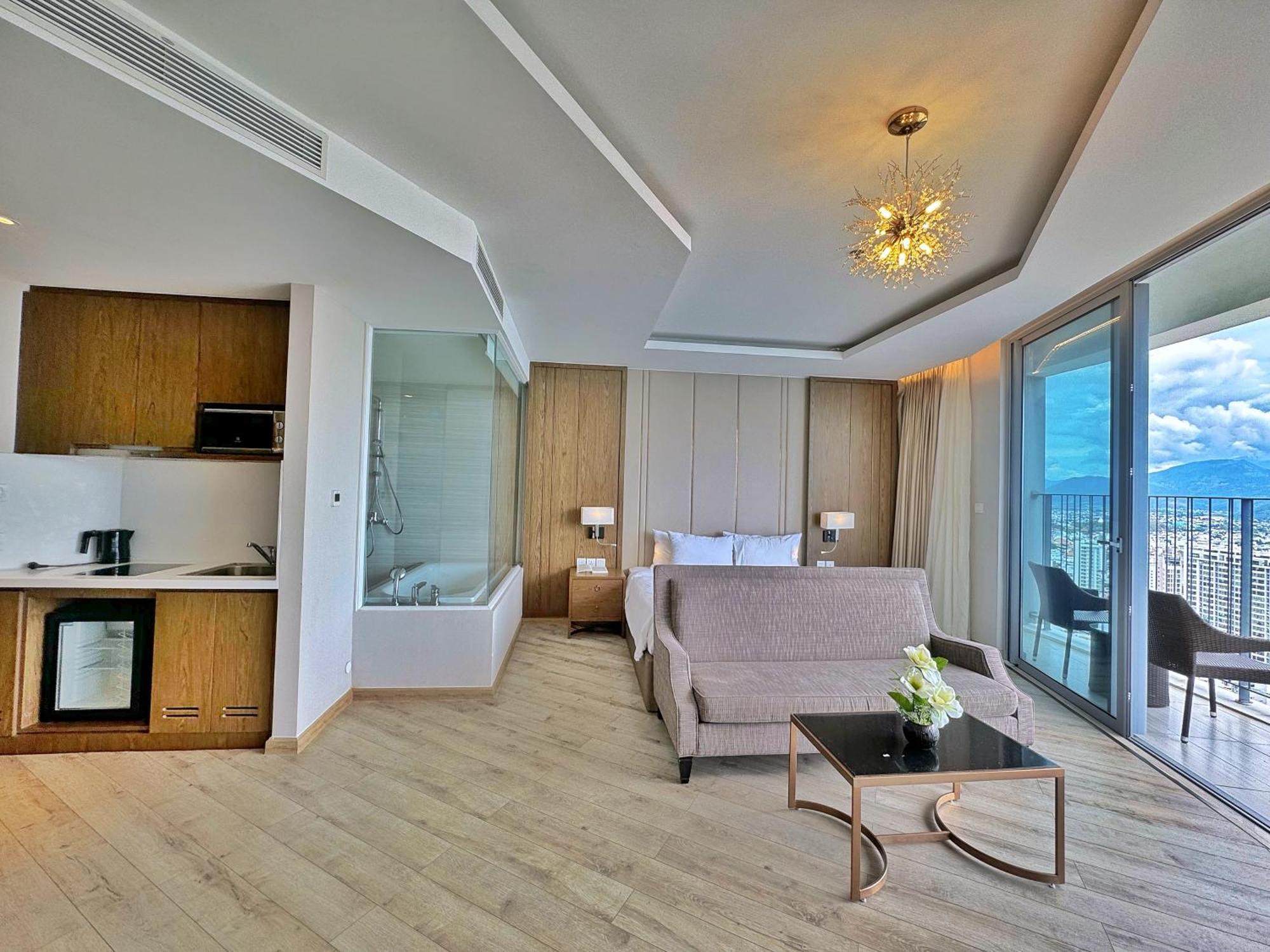 Wise Panorama Condotel *