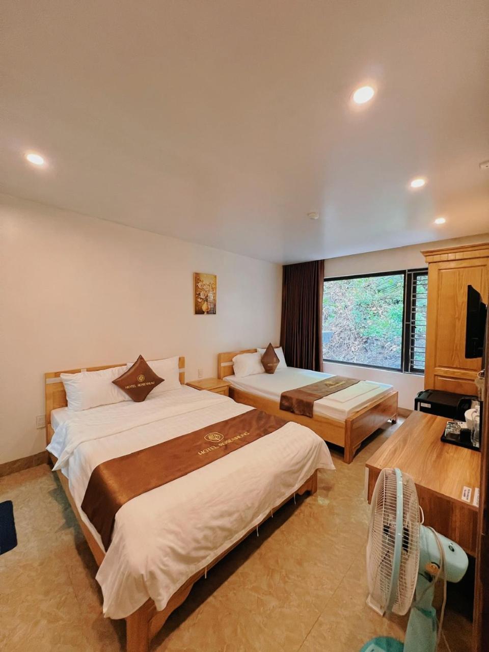 Hotel Cat Ba Rose Nhung Dong Khe Sau