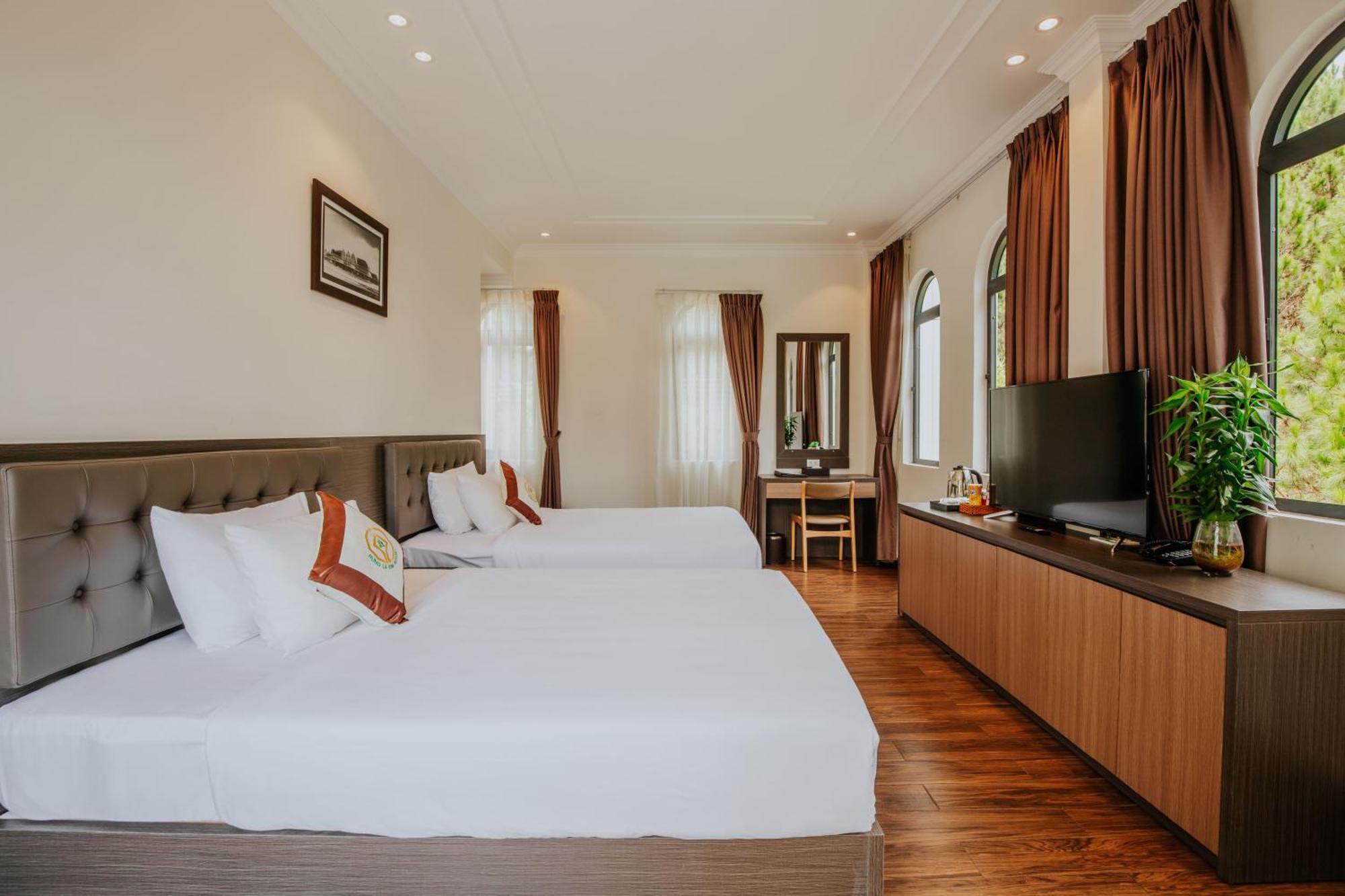 Rừng Lá Kim Khu nghỉ mát 4*
