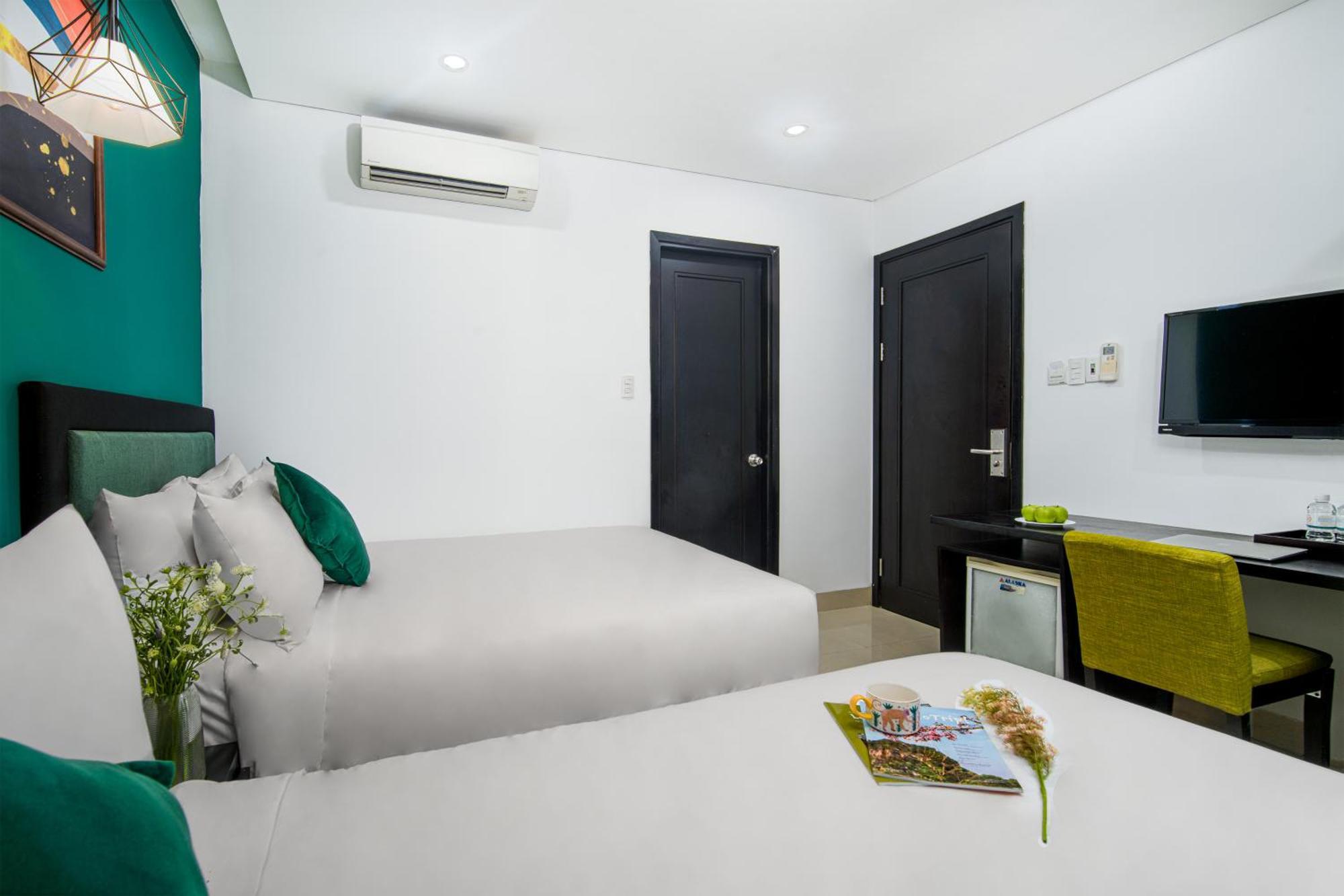 Golden Star & By Thg Hotel Da Nang