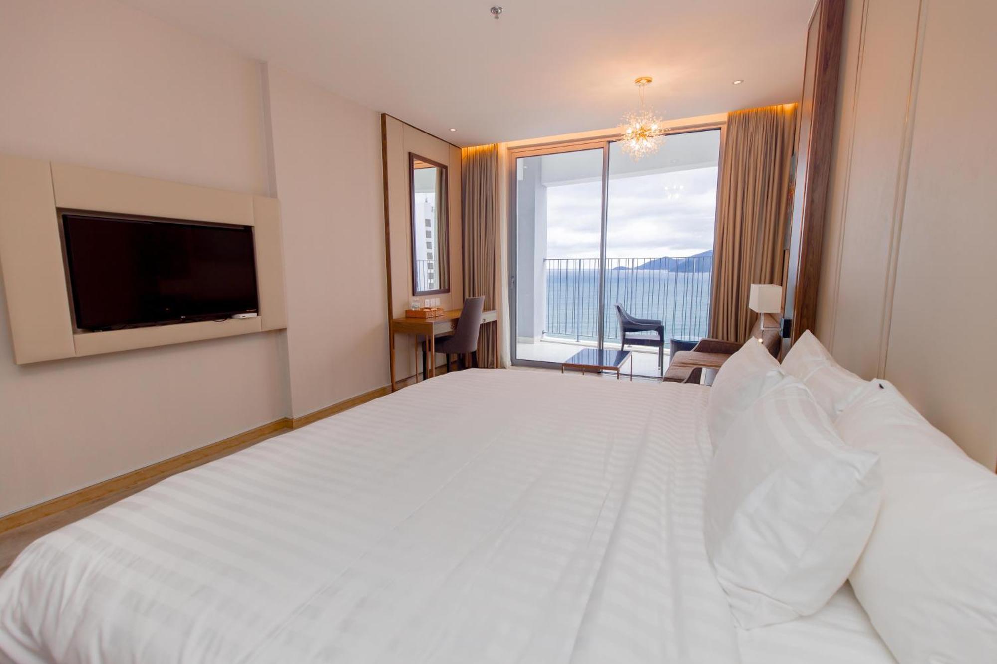 Aparthotel Moonlight Bay Panorama Condotel Ocean View *