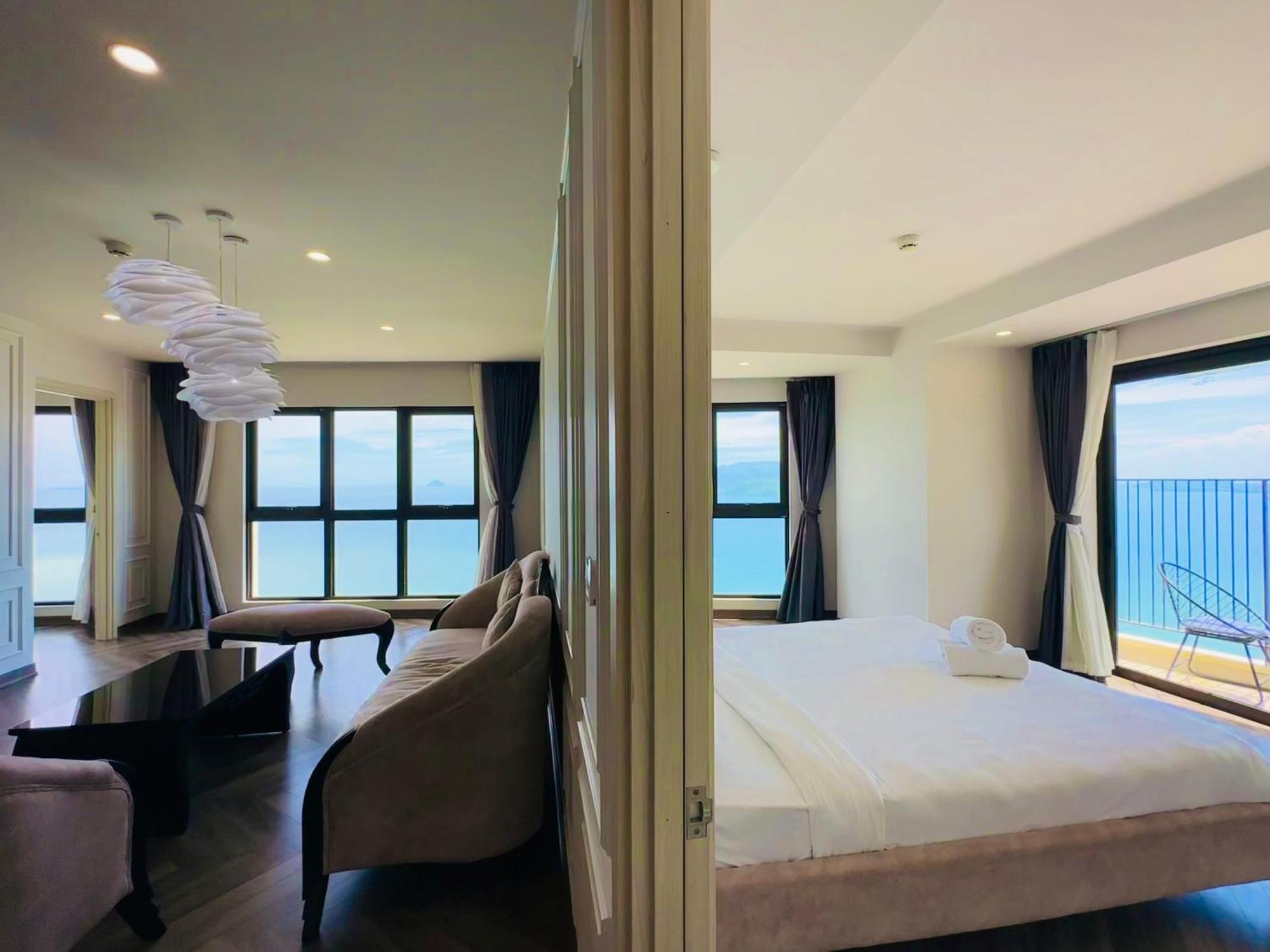 Gold Coast Luxury - Ocean View