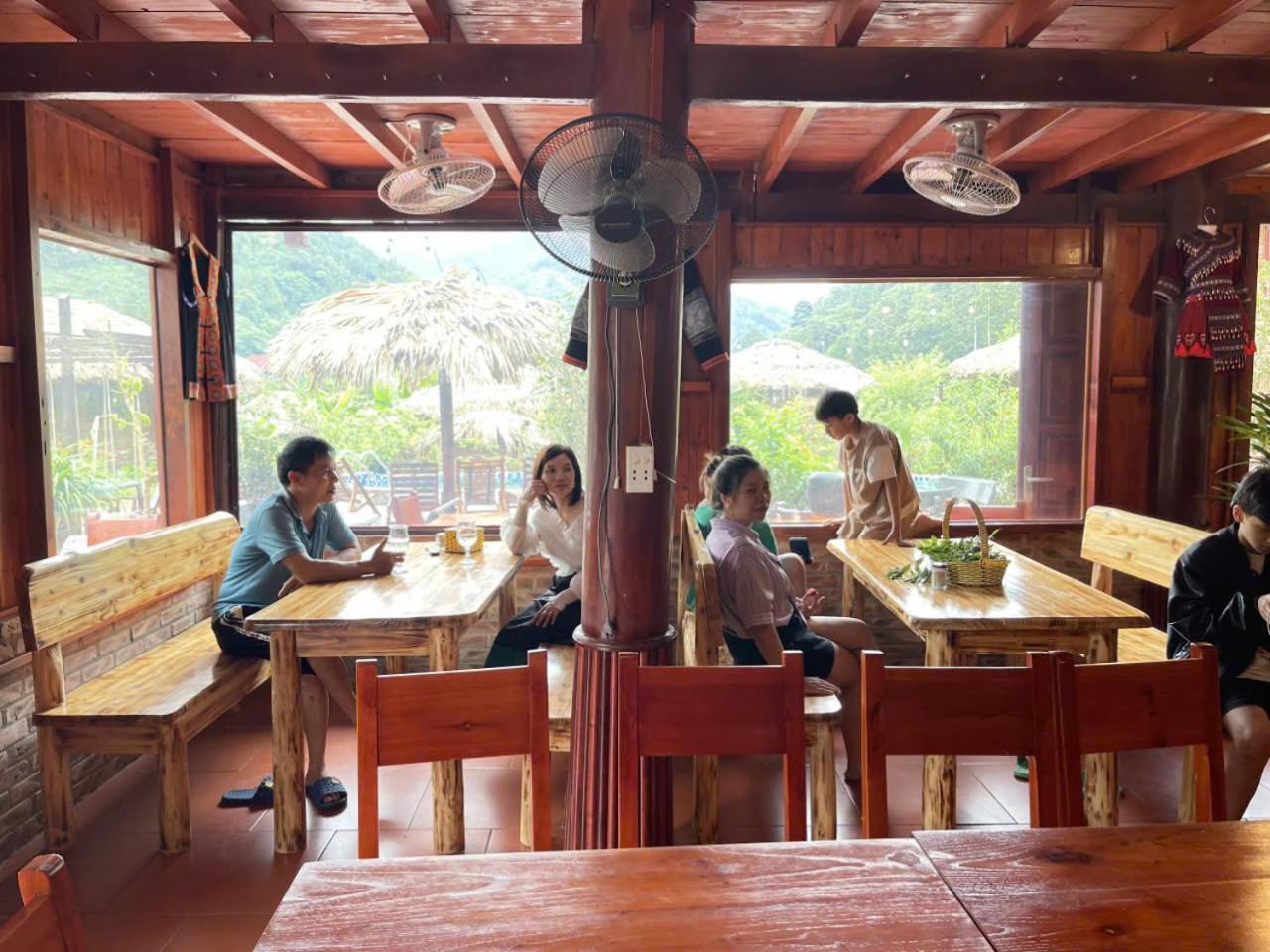 Retreat Bac Ha (Lao Cai)