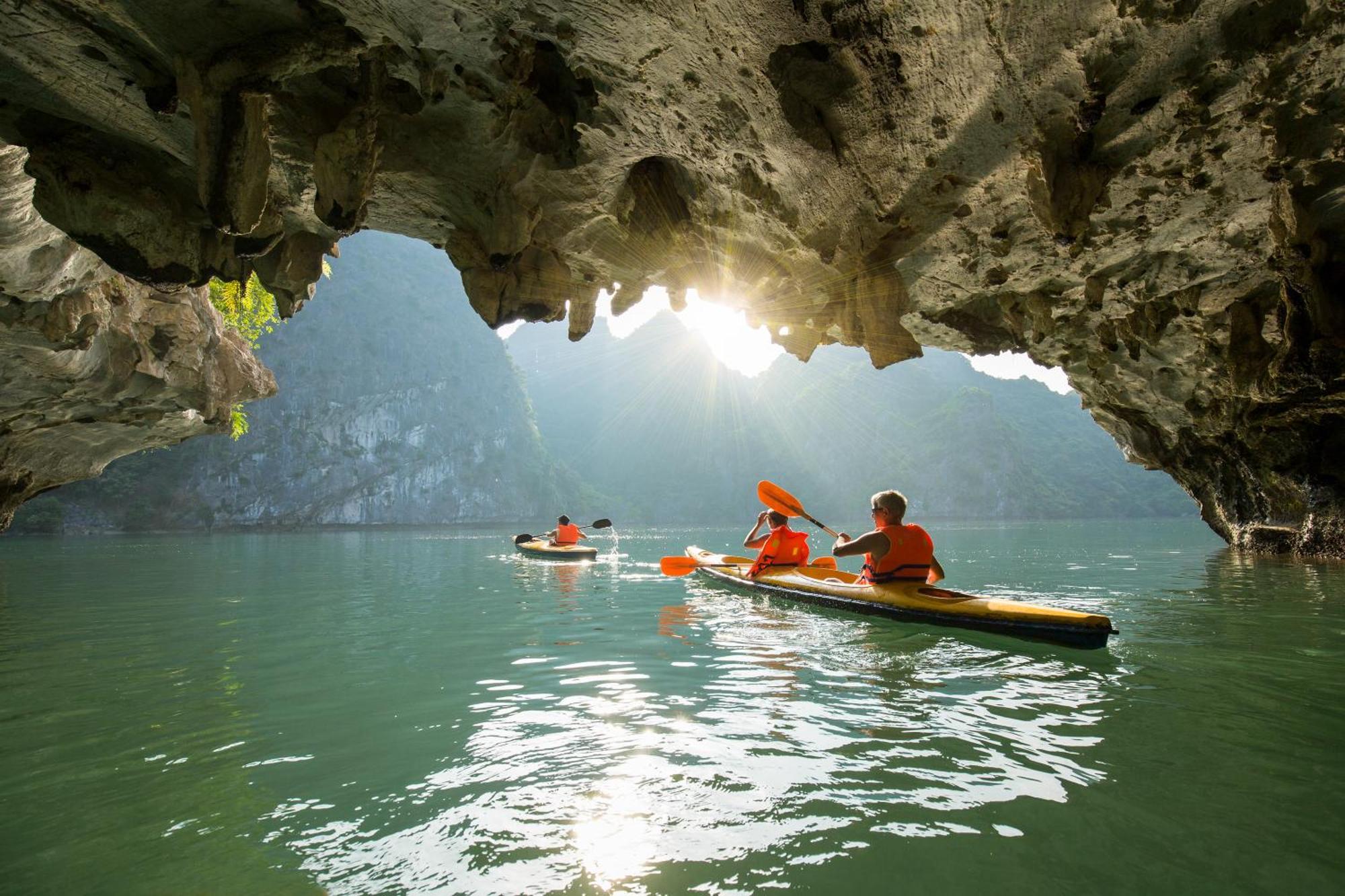 Majesty Prime Cruise - Managed By Genesis Luxury Regal Cruise  5*