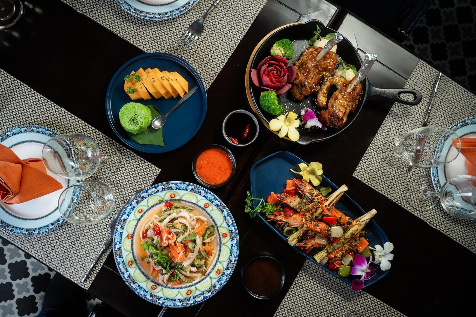 Majesty Prime Cruise - Managed By Genesis Luxury Regal Cruise  Hạ Long