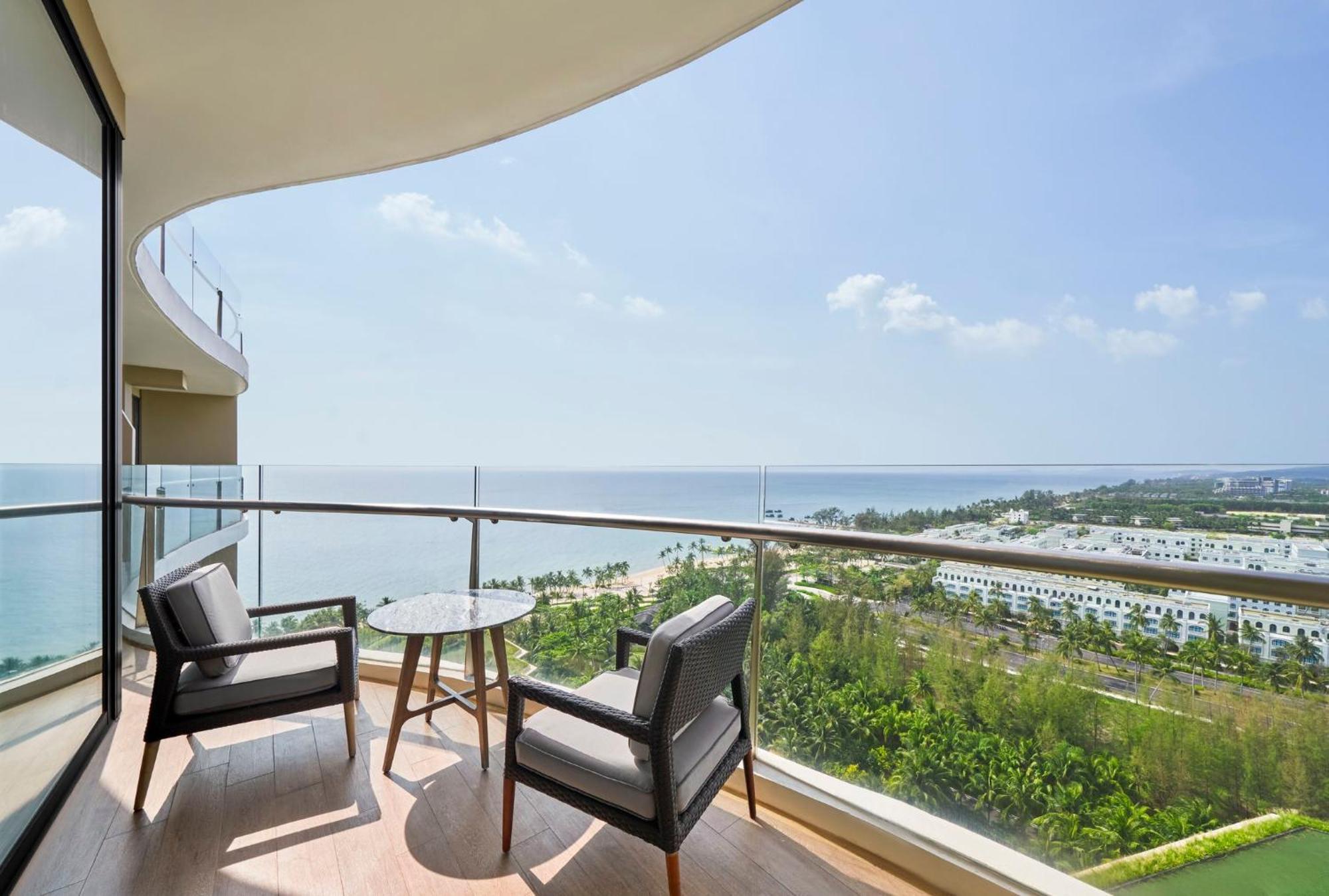 Intercontinental Long By Ihg Resort 5*