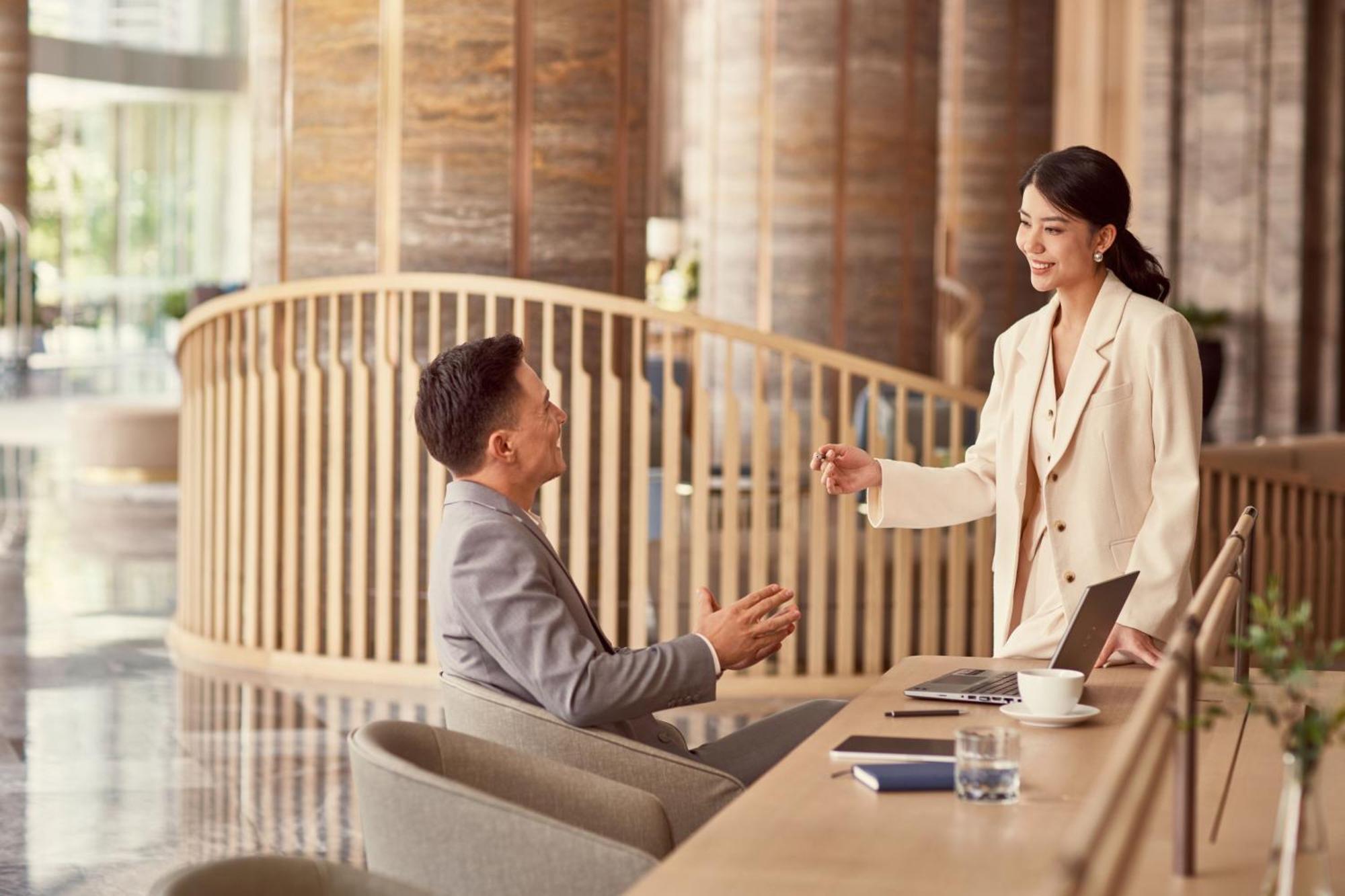 Sheraton Phong Hotel