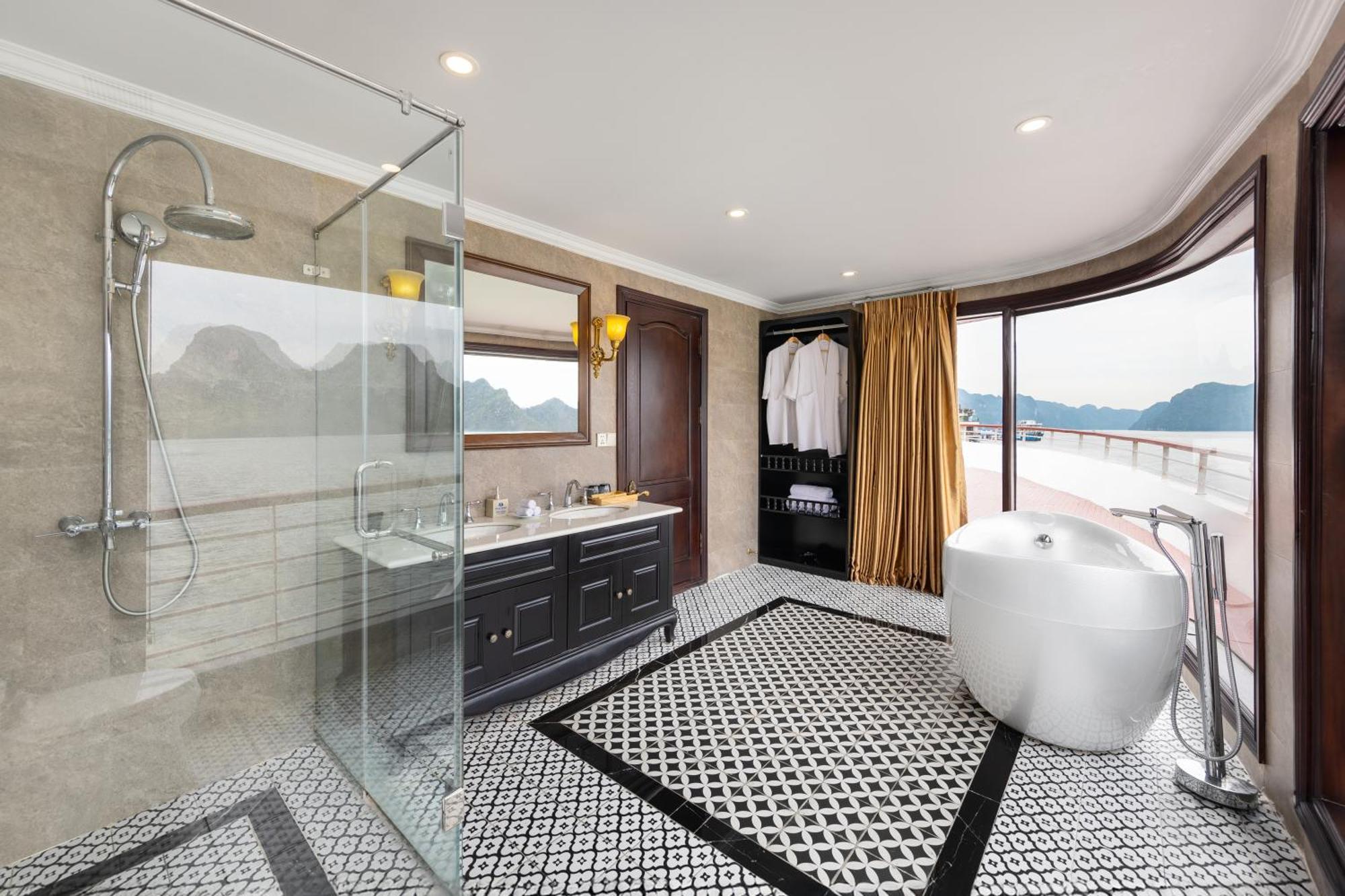 Aqua Of The Seas Cruise Halong 5* Hạ Long