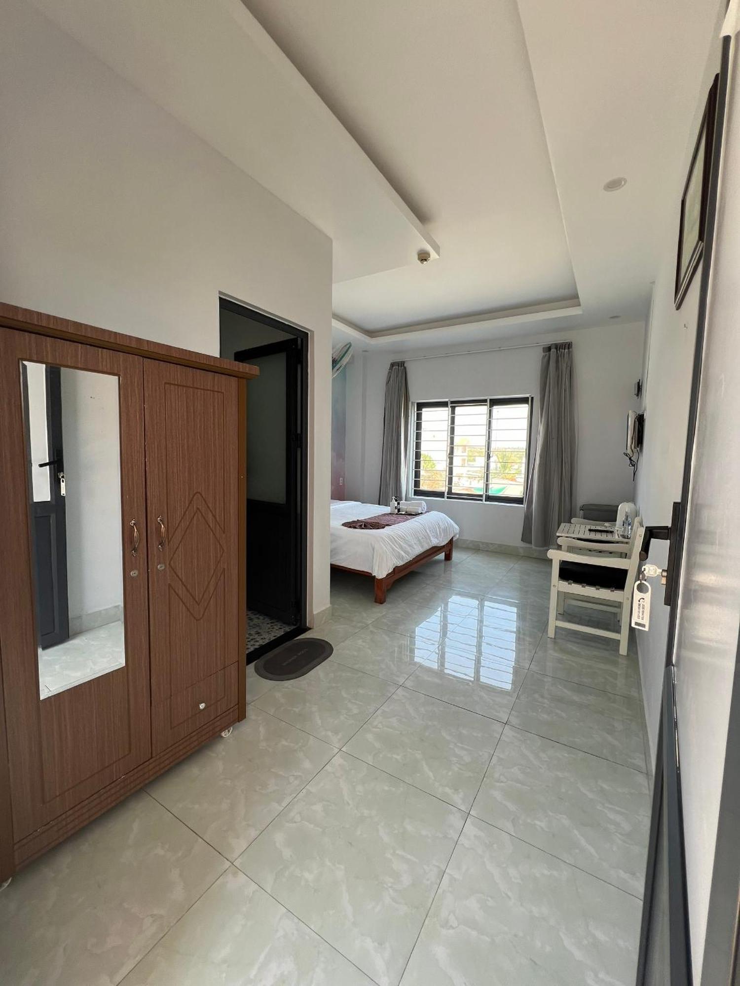Tony's House Khách sạn *