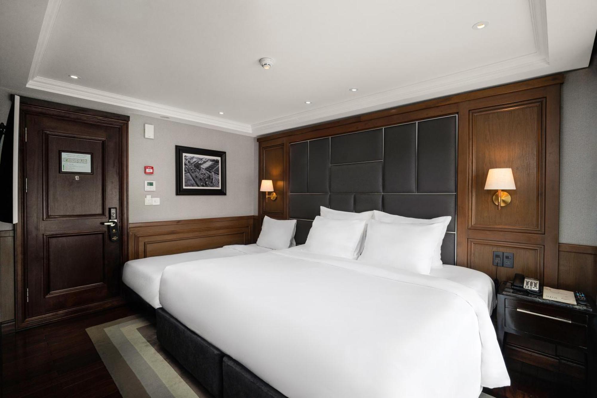 Ambassador Signature Cruise - Lan Ha Bay 5*