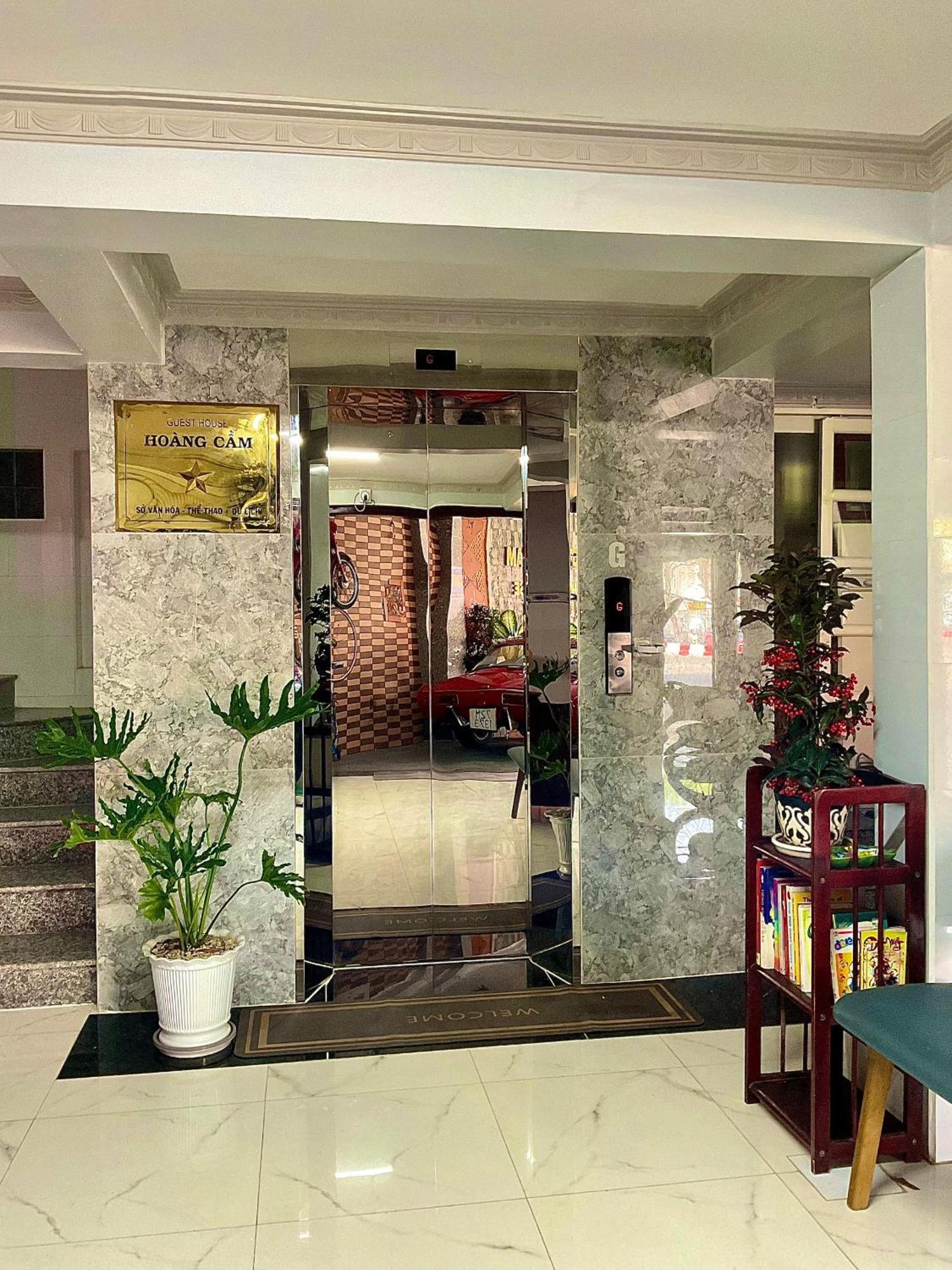 Hoang Cam * Vung Tau