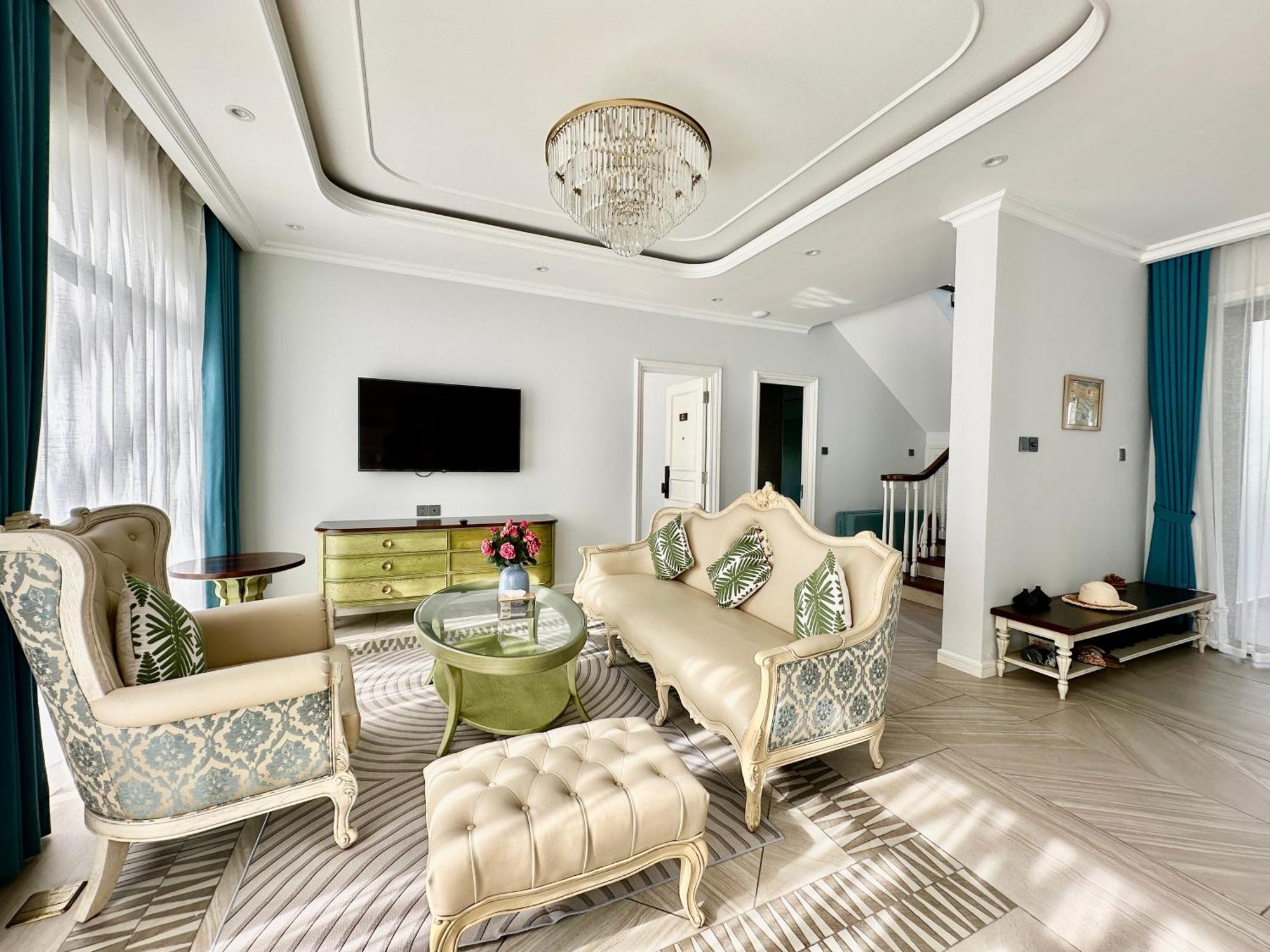 Bellevue West 4br Beachfront With Private Swimming Pool Villa Phu Quoc