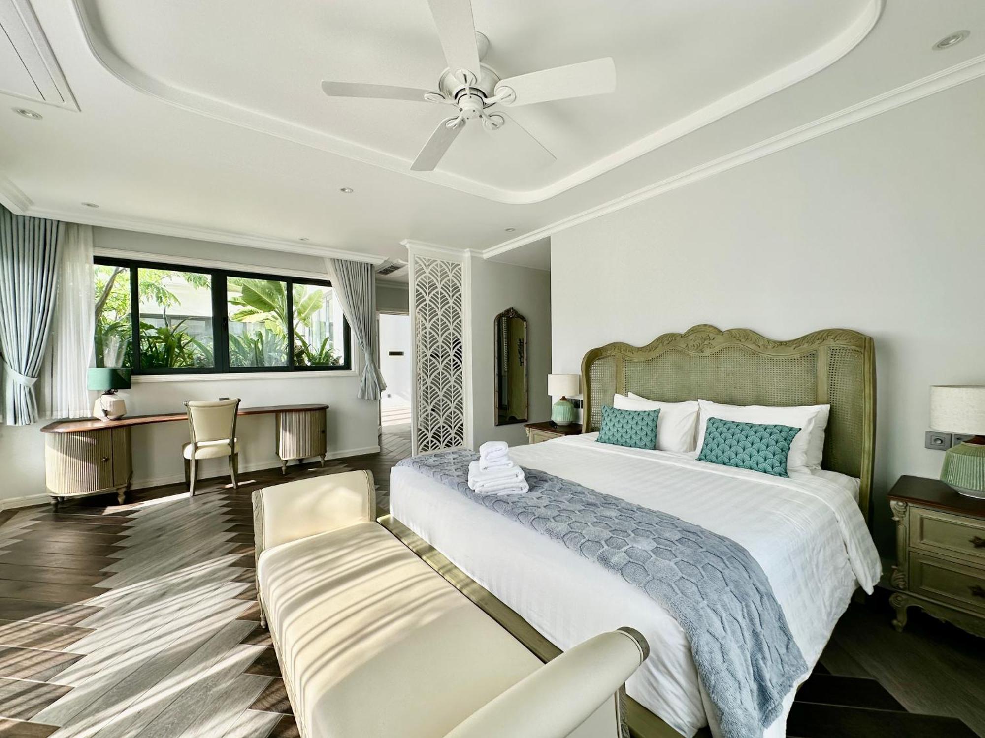 Bellevue West 4br Beachfront With Private Swimming Pool Phu Quoc
