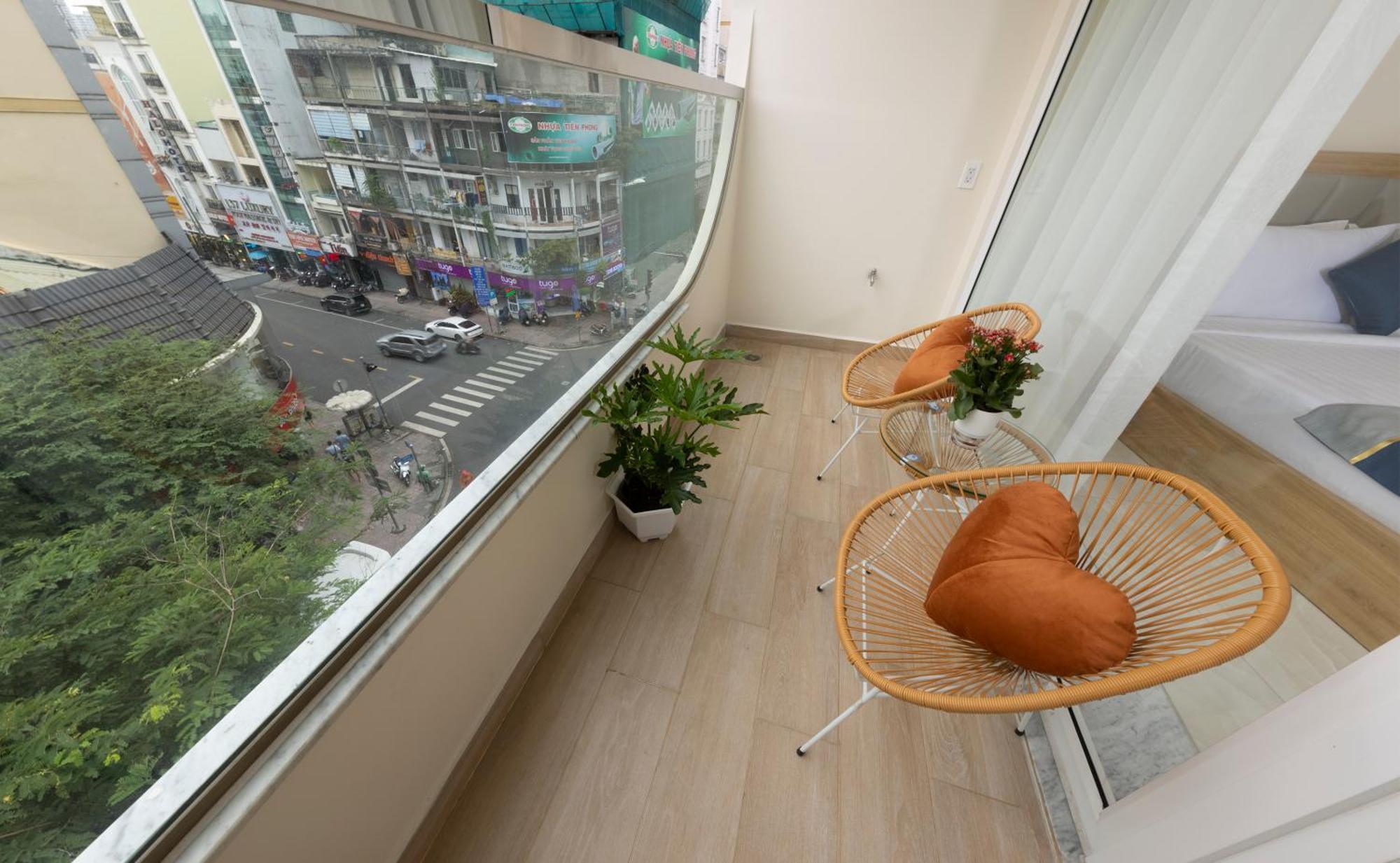 Ben Thanh Luxury & Ho-Chi-Minh-Stadt