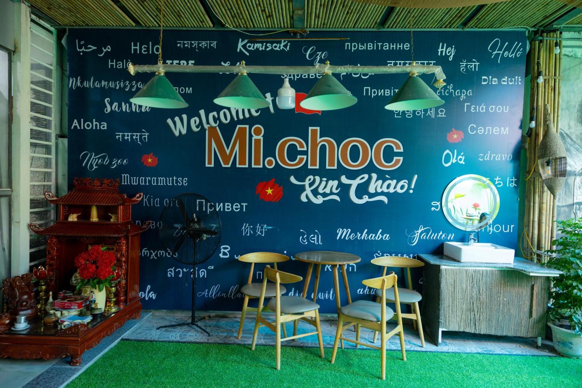 Michoc - *