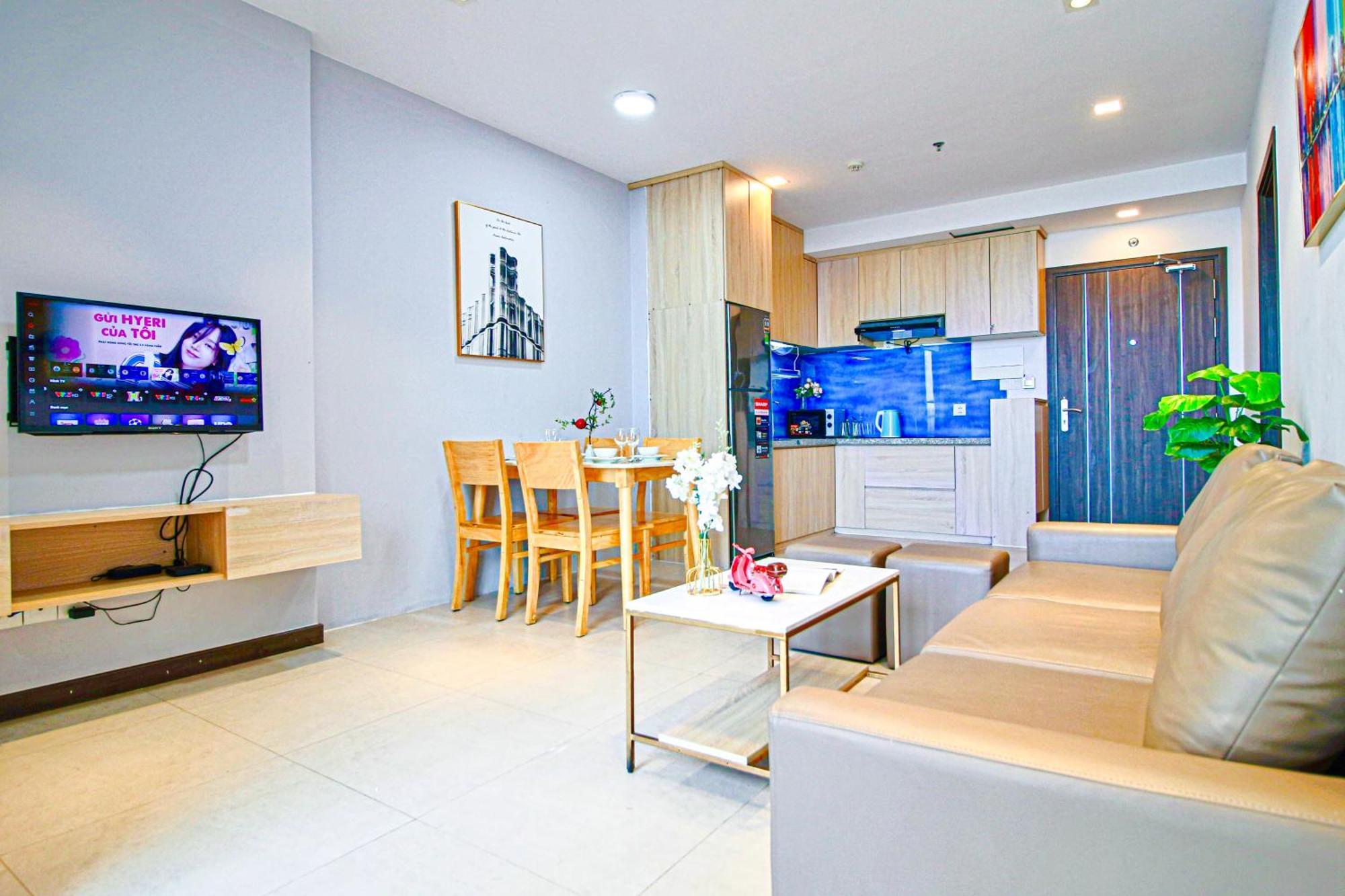 Classy - Csj Tower Vung Tau, Luxury, Sky-sea View And Walk-to-beach Vung Tau