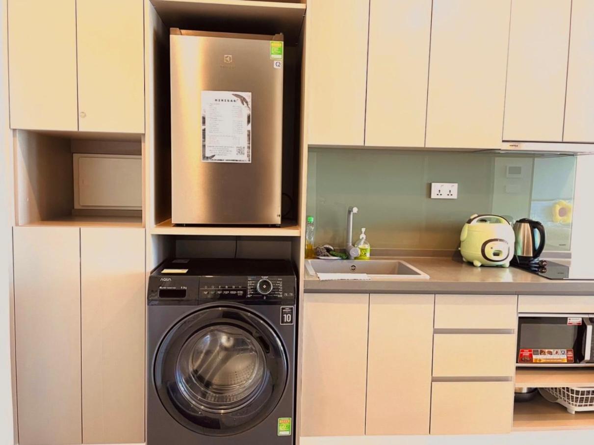 Apartment Seahorse House - Csj Tower Building, Sea-view & Sea-walking-distance *