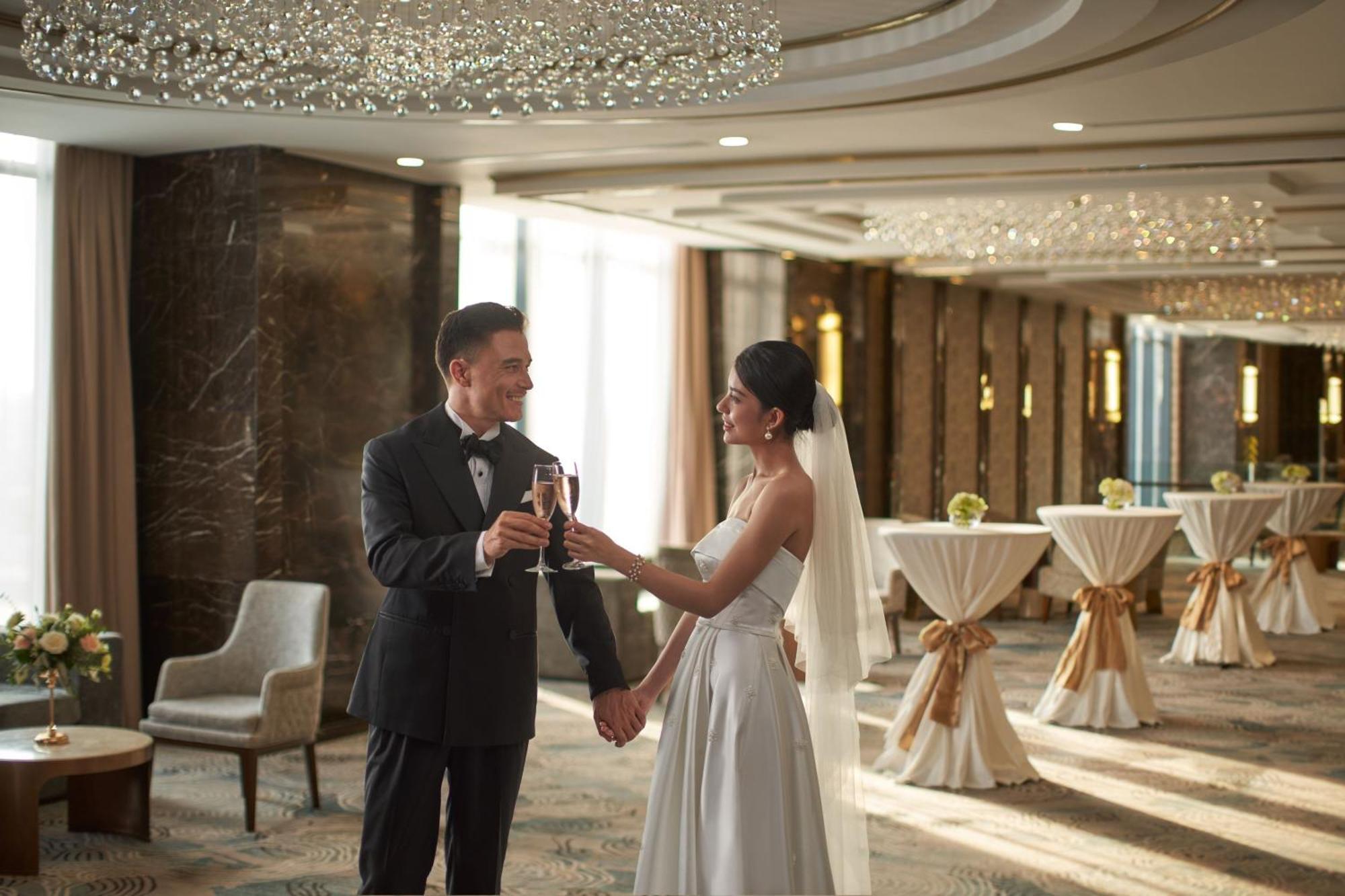 Sheraton Phong