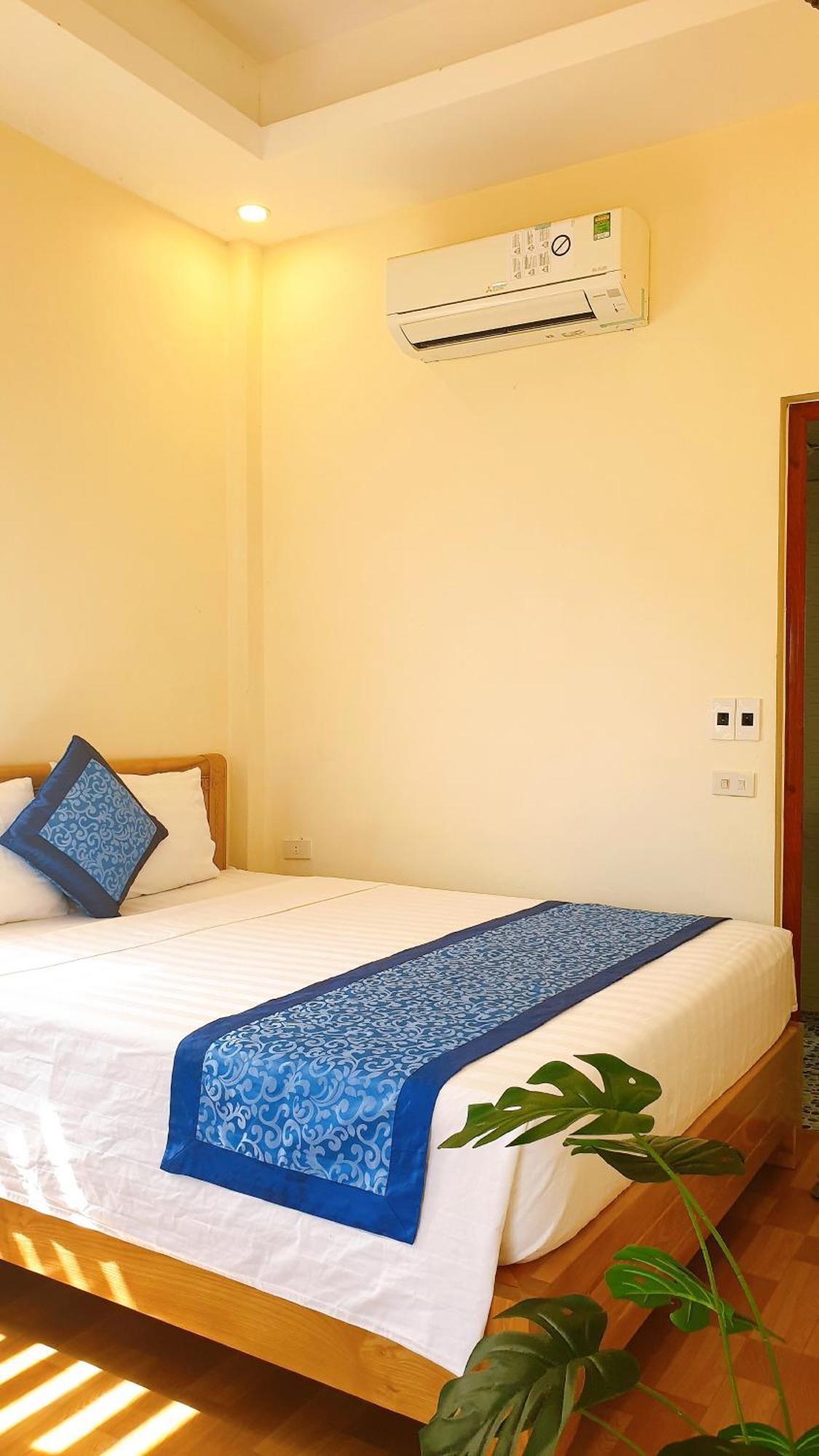 Mai Place Hotel 2*