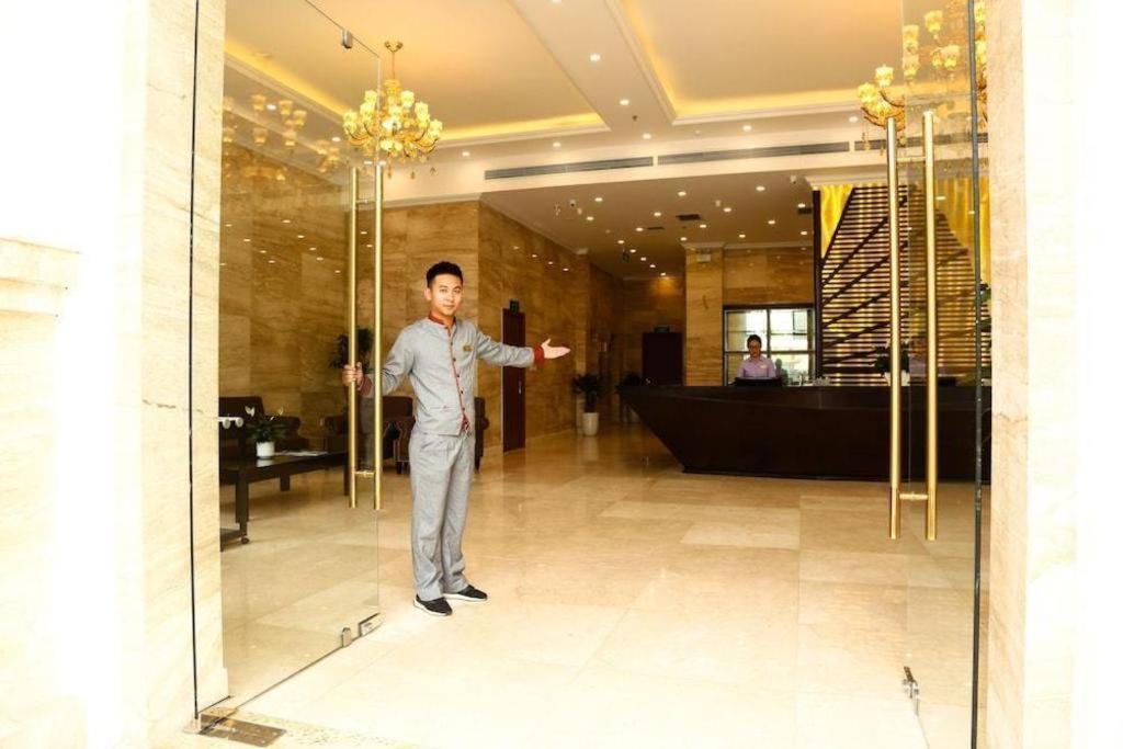 Galaxy Halong 4*