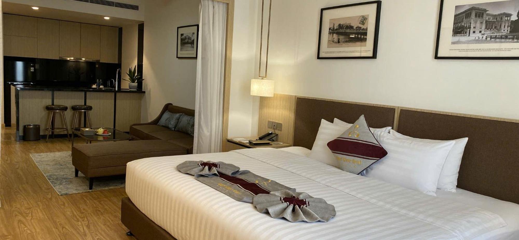 Hotel Pearl River 5*