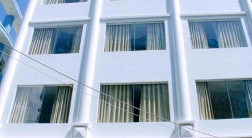 Yen Vy 04 Luxury Hotel