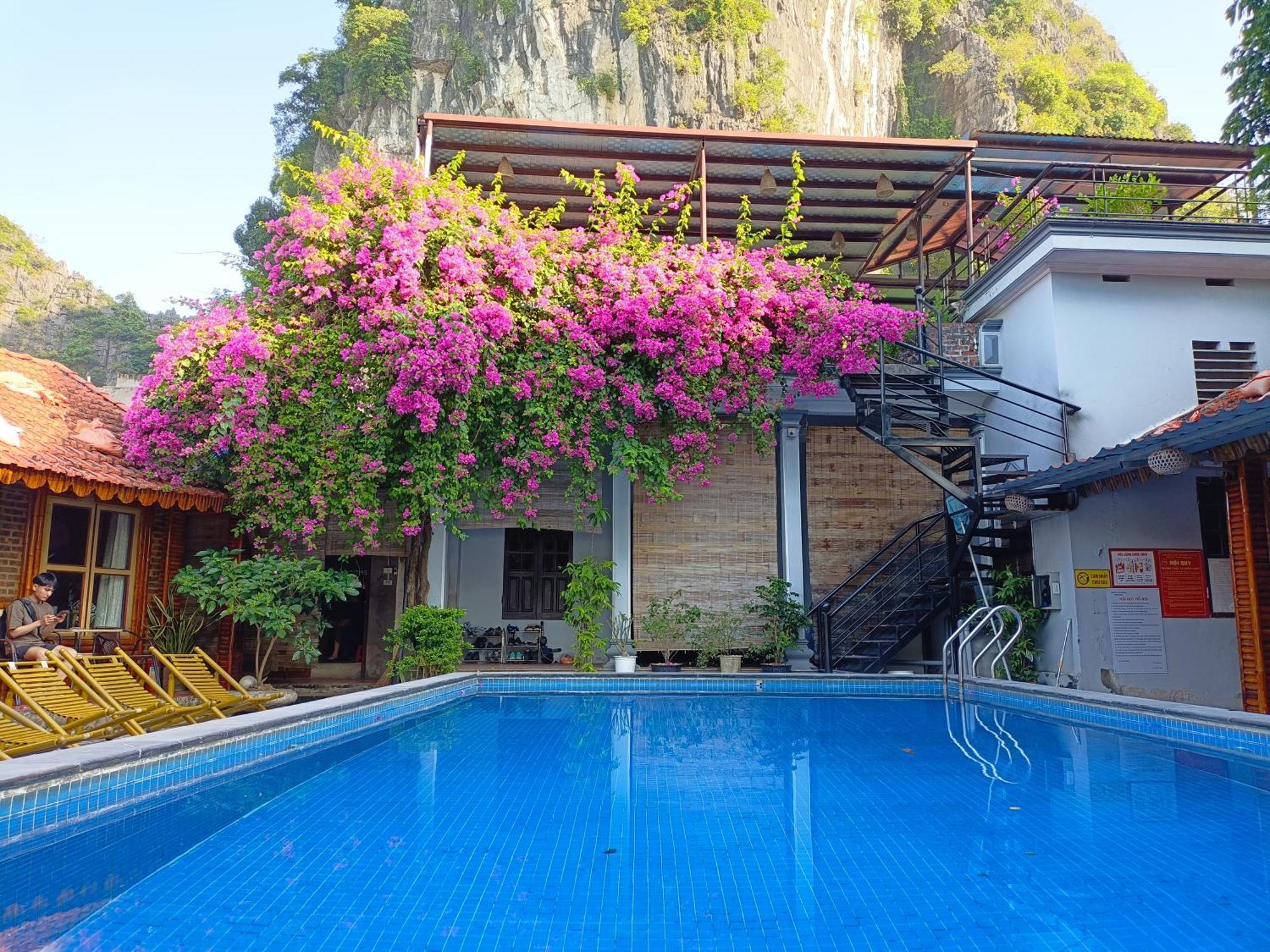 Tam Coc Sunshine *
