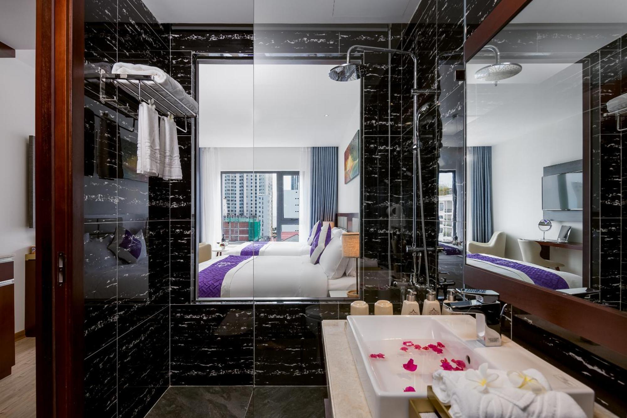 Aria Grand & 4* Đà Nẵng