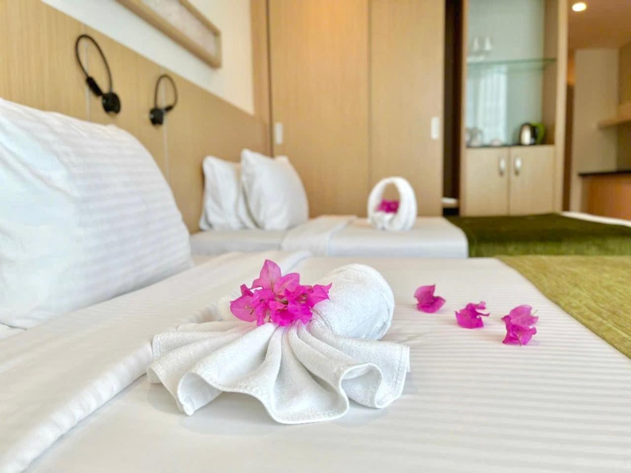 Starcity Hotel&condotel Beachfront 5*