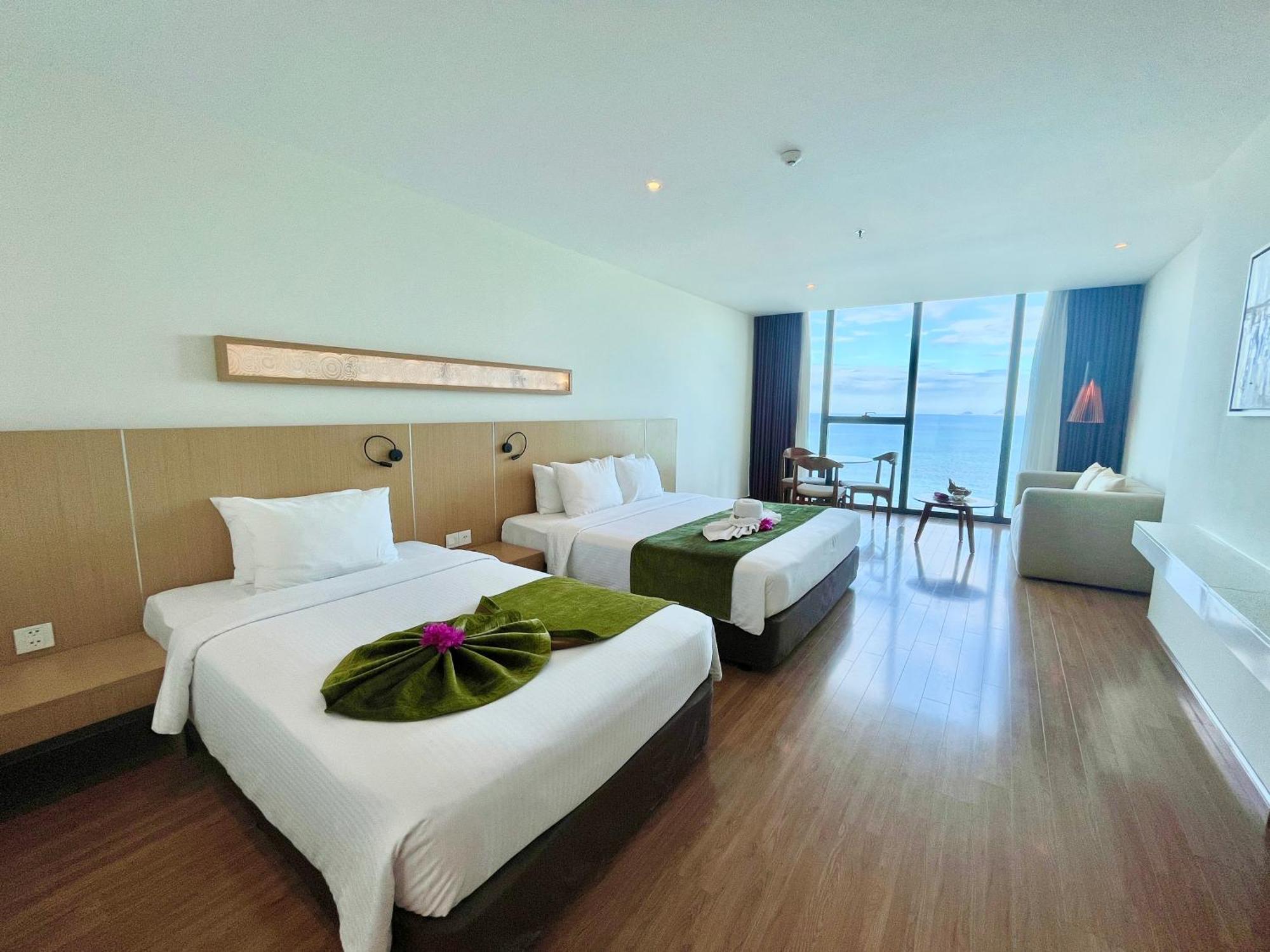 Starcity Hotel&condotel Beachfront