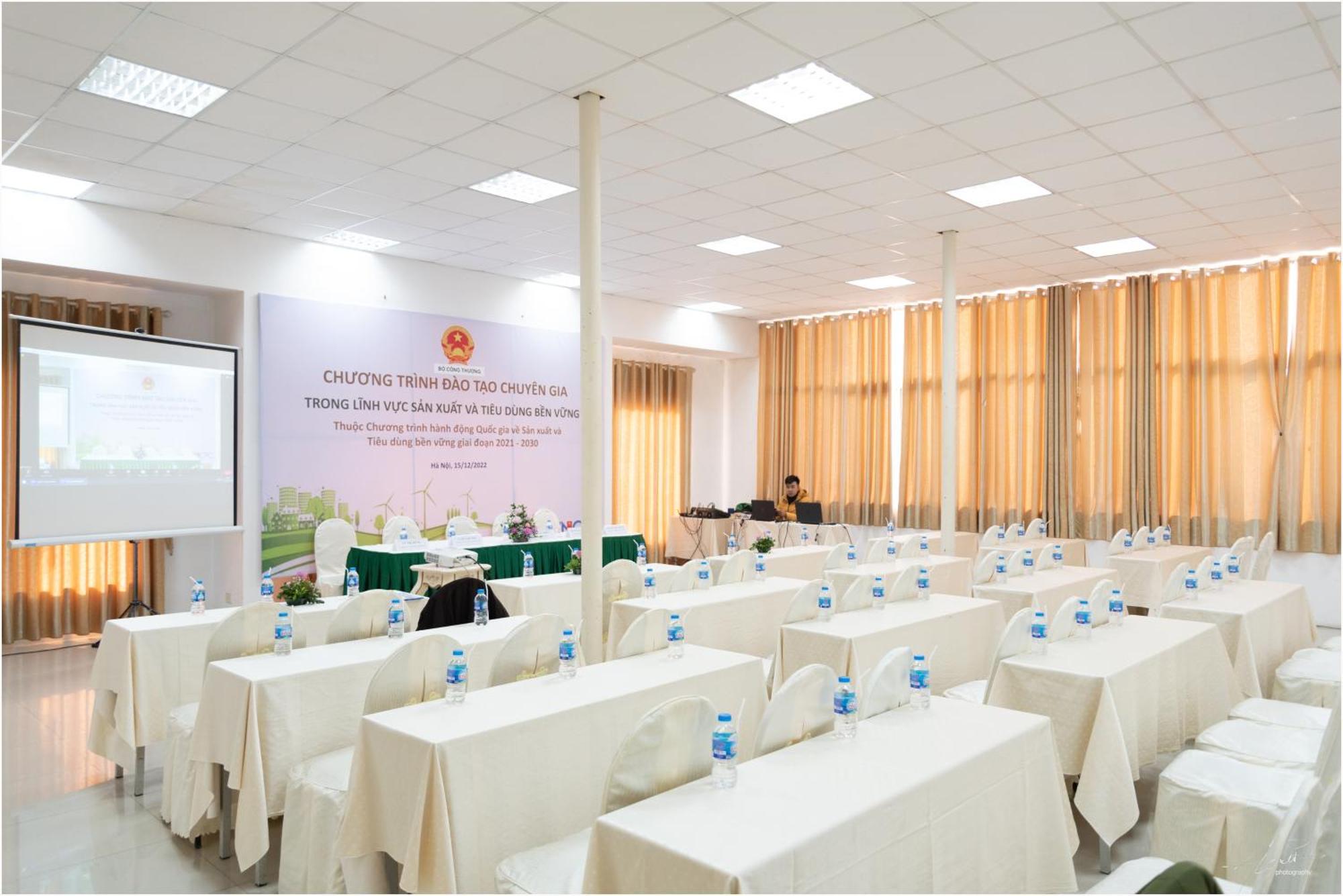 Cong Doan Viet Nam Hotel