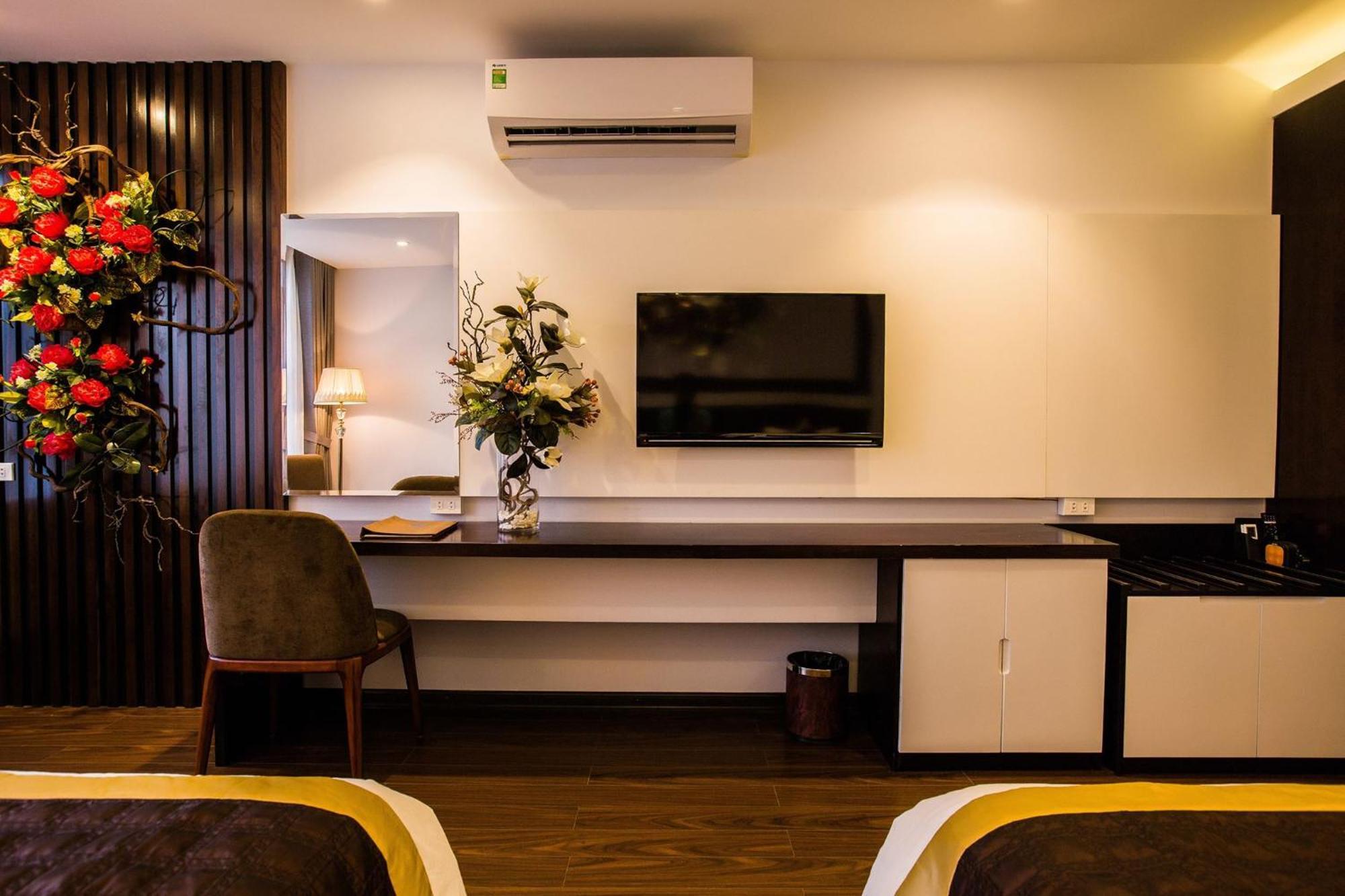 Hotel Tuong Vi 2 3*