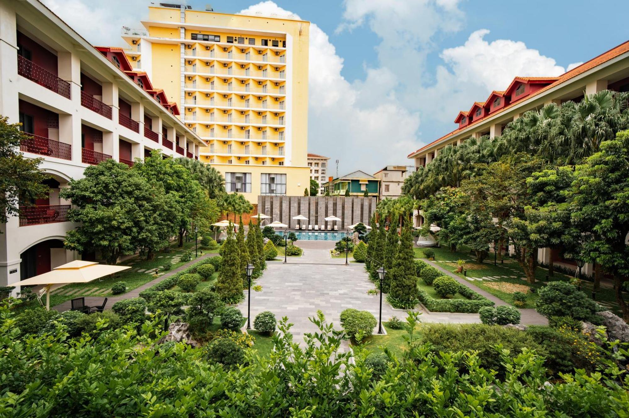 Senna Hotel