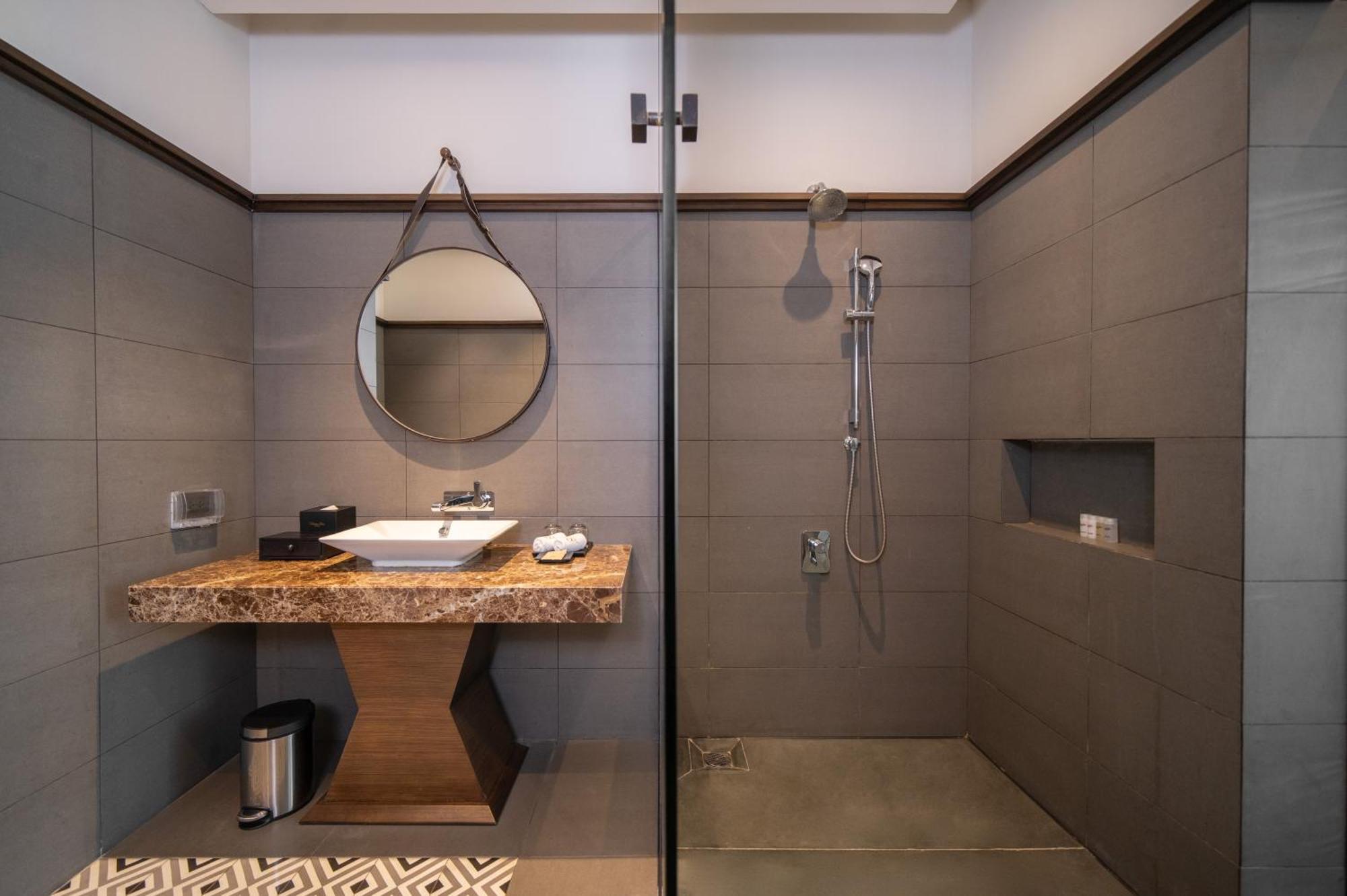 Senna Hotel 5*