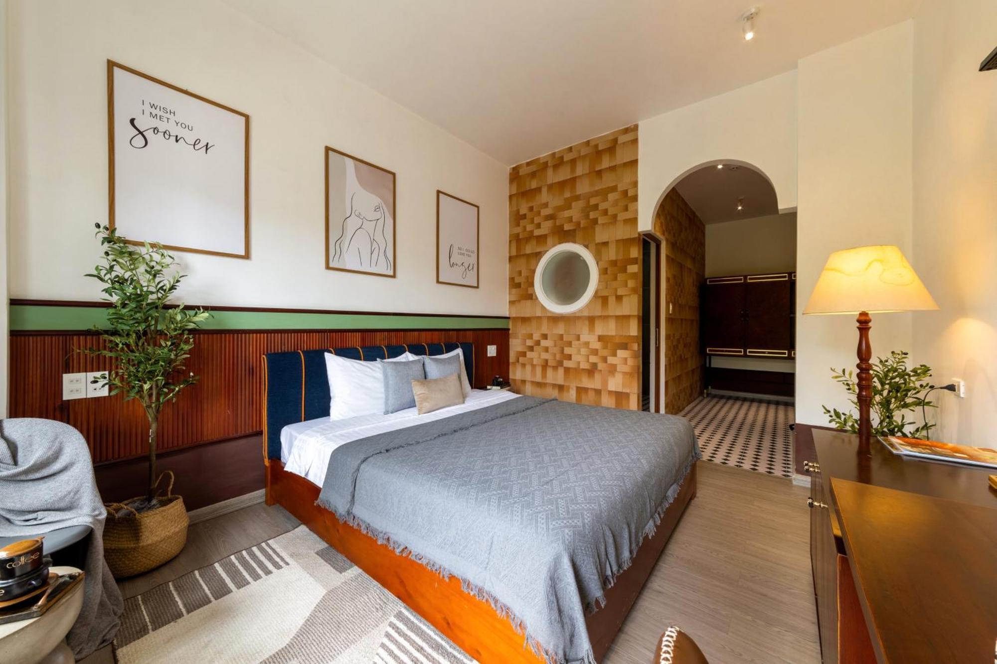 Casanova Hotel 2*