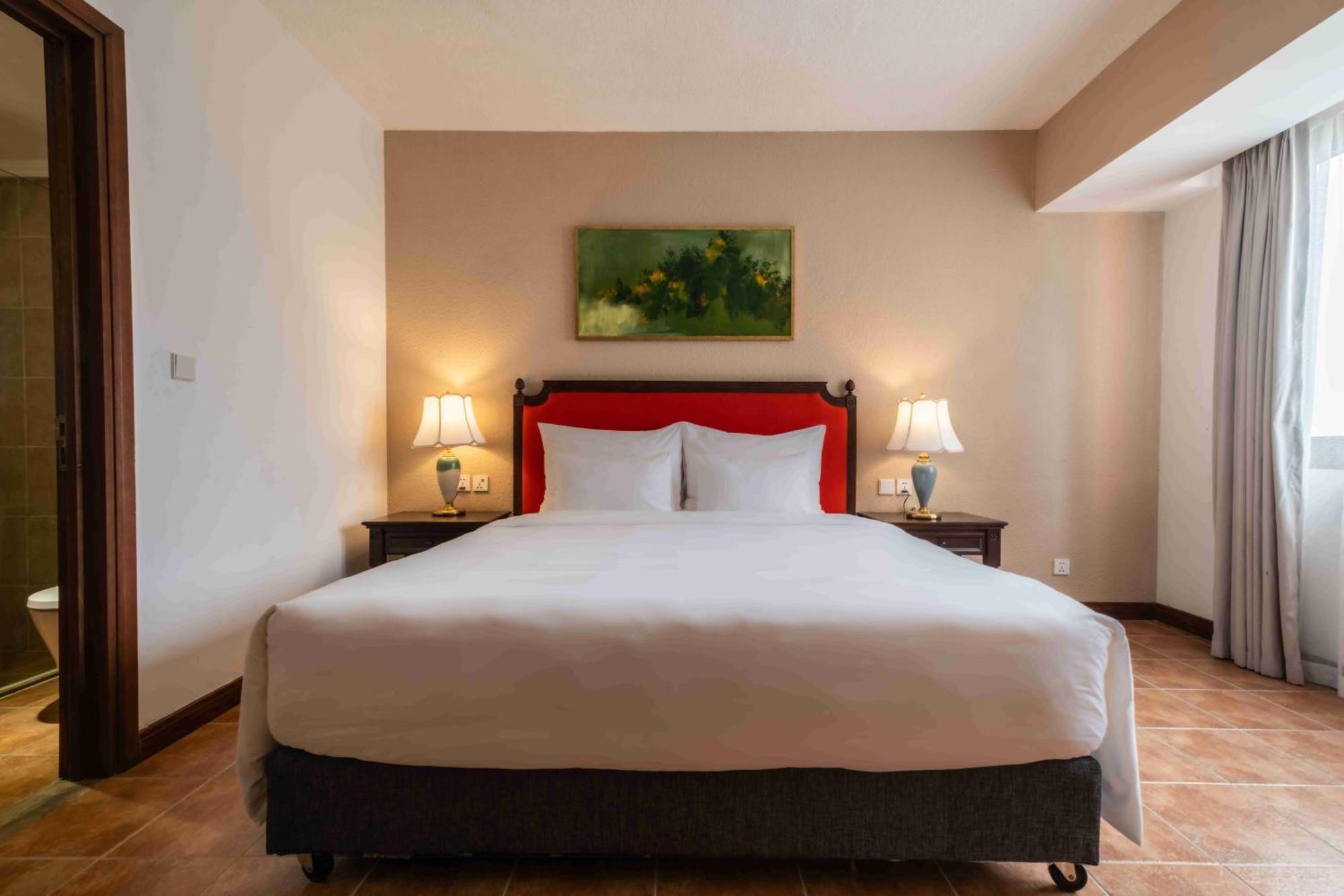Venus Hotel 4*