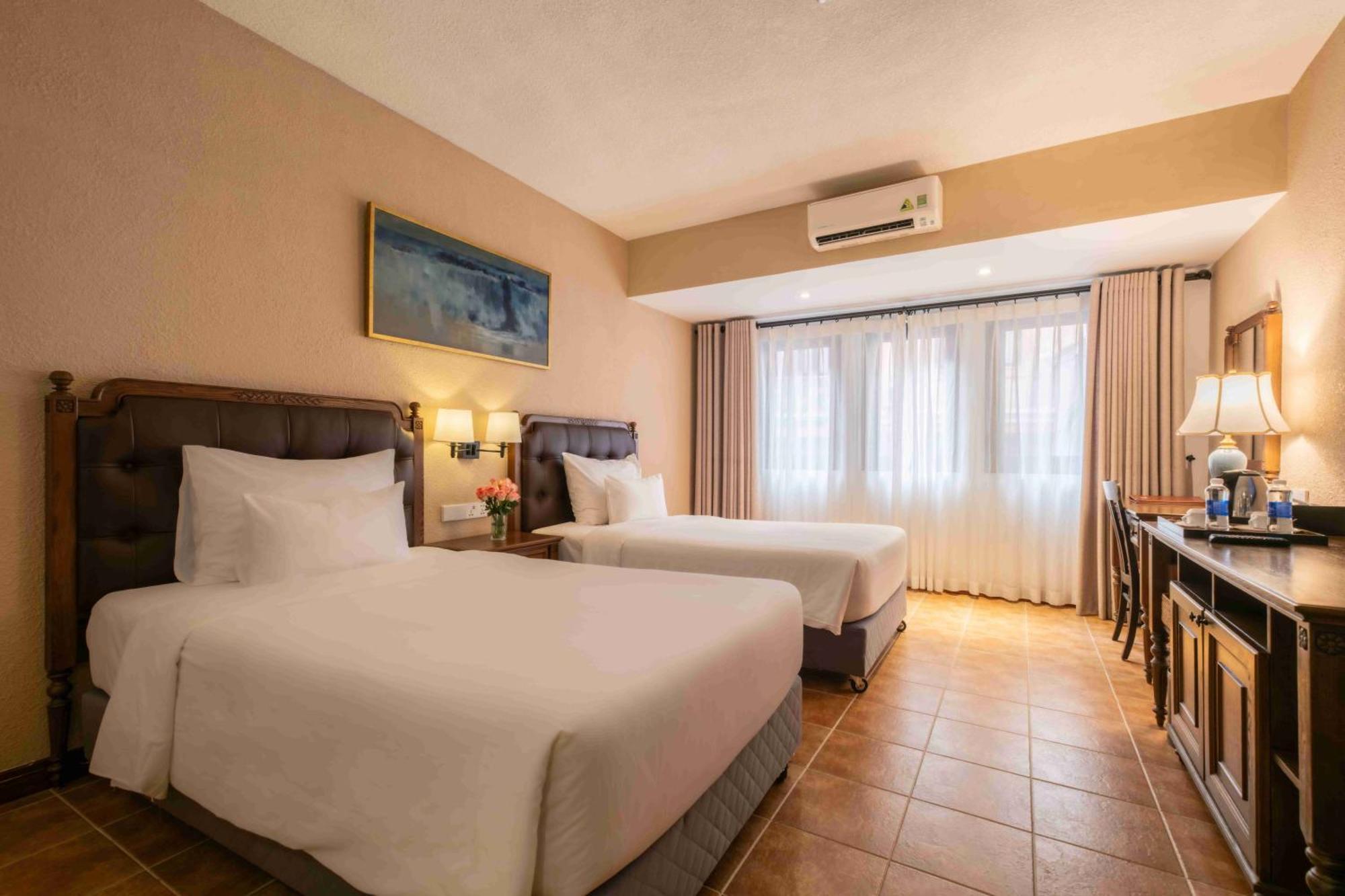 Venus Hotel