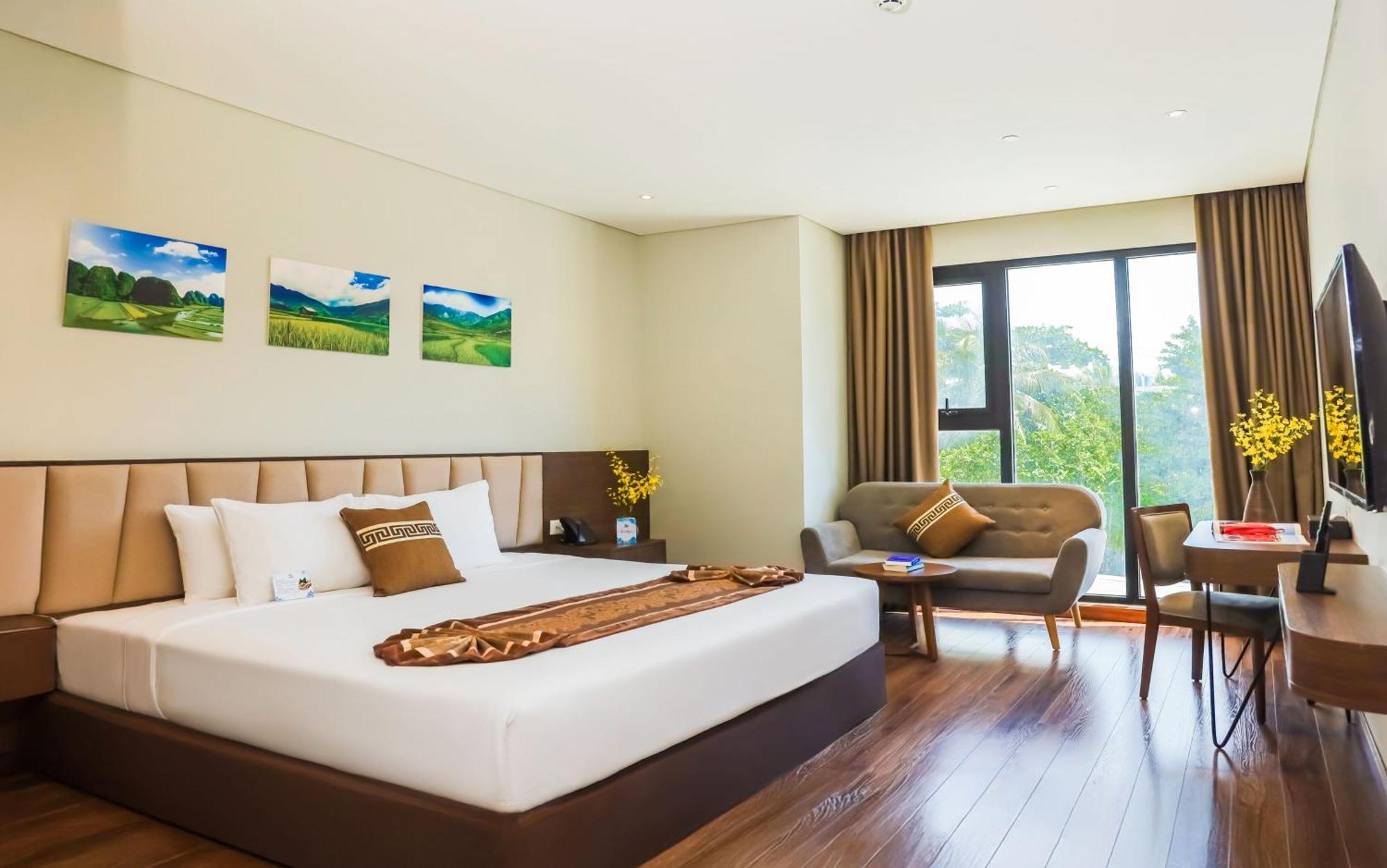 Vipol & Hotel