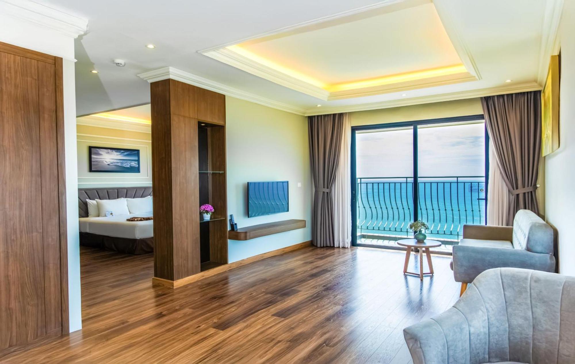 Hotel Vipol &