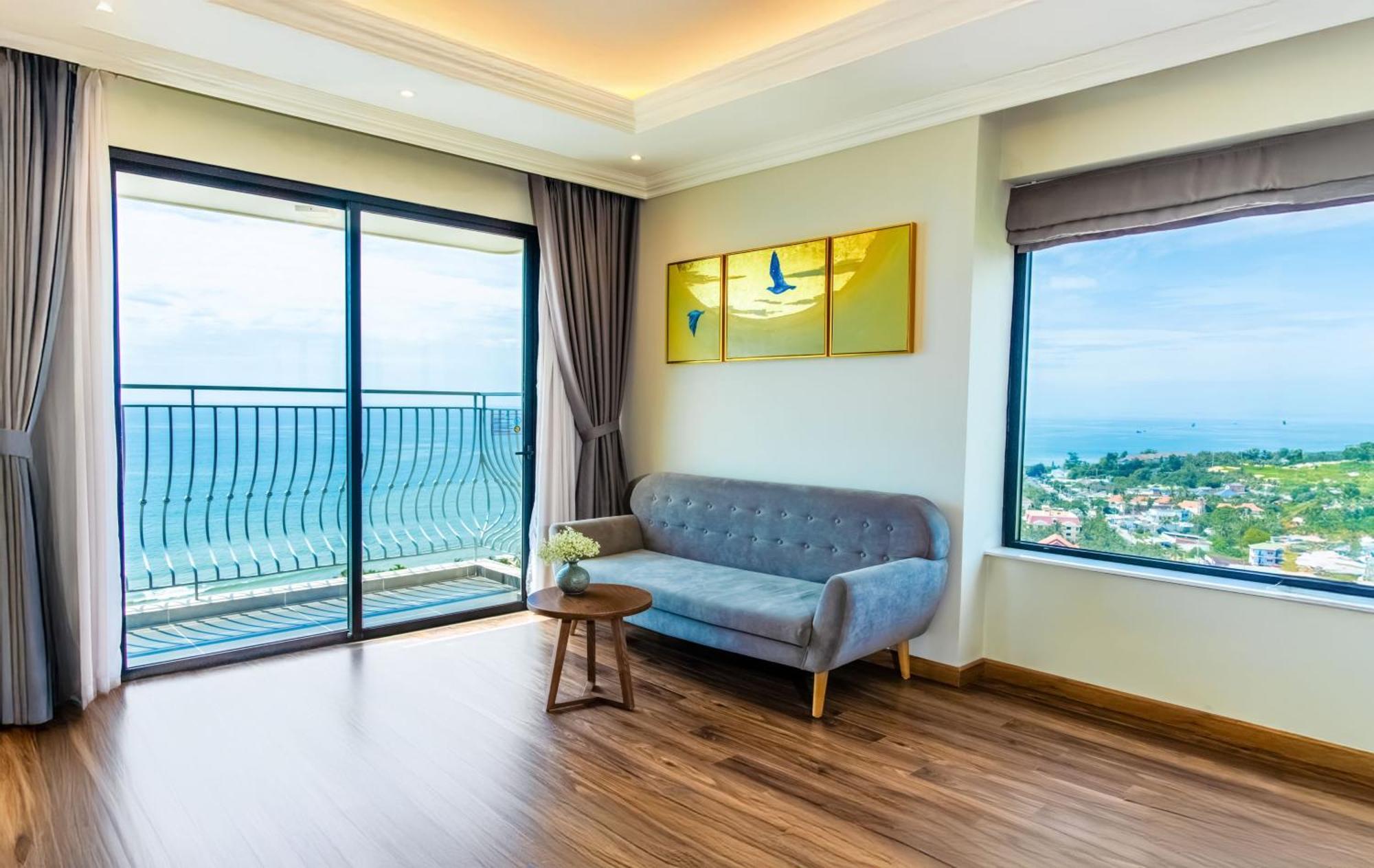 Vipol & Hotel 4*
