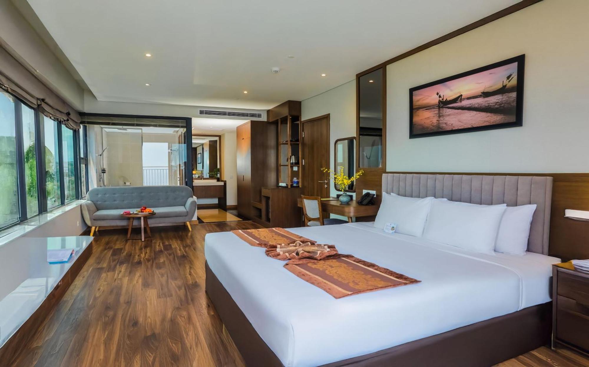 Vipol & Hotel Mũi Né