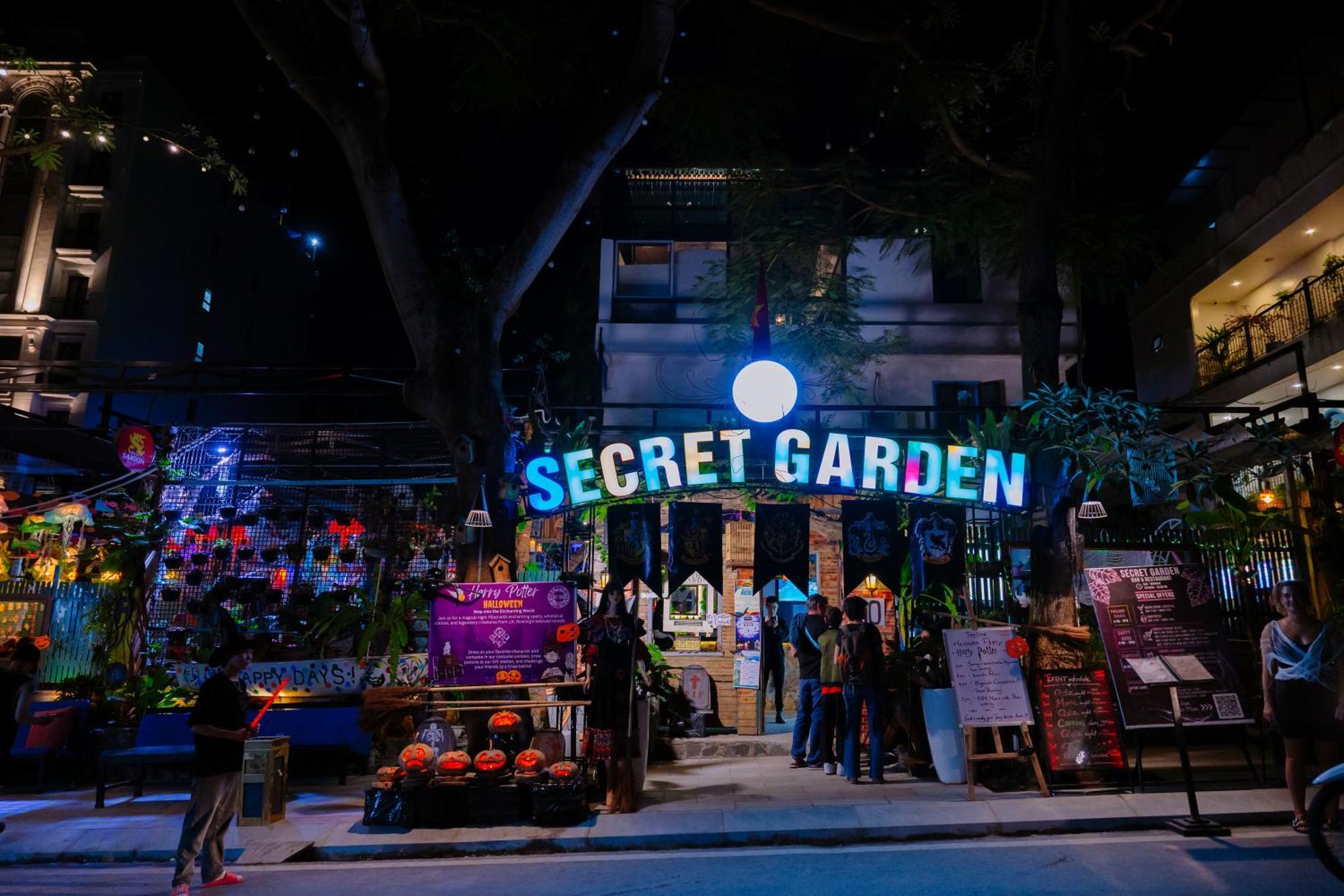 Secret Garden Cat Ba * Dong Khe Sau