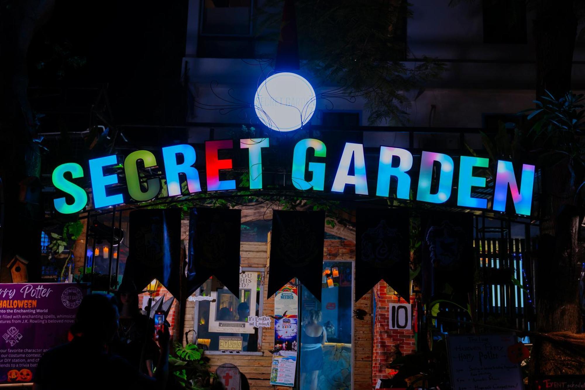 Hostel Secret Garden Cat Ba Dong Khe Sau