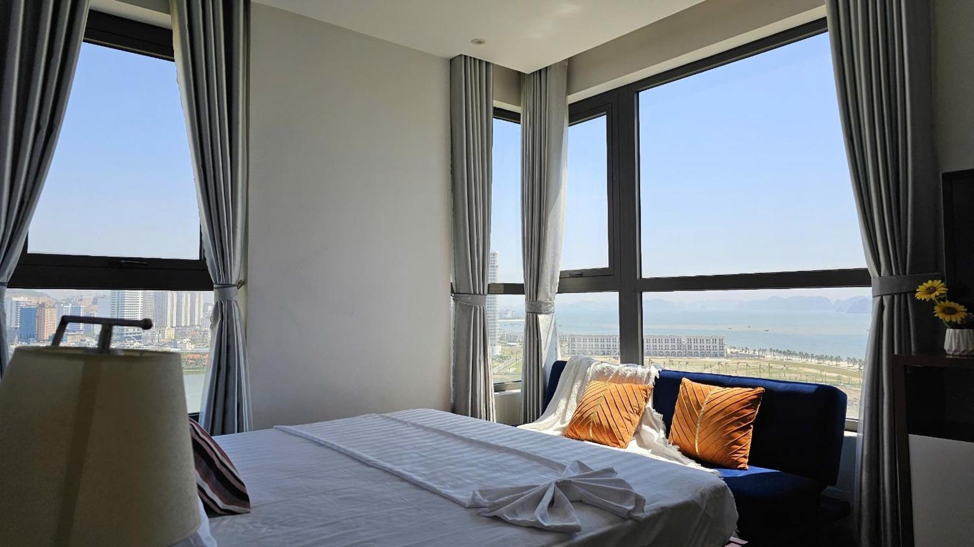 Greenbay Premium Bay Apartment *