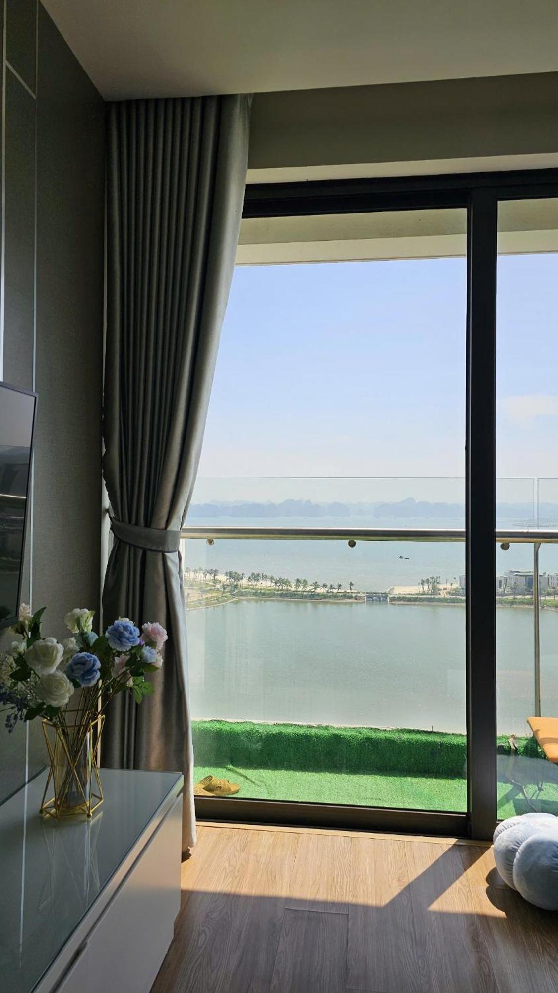 Greenbay Premium Bay * Ha Long