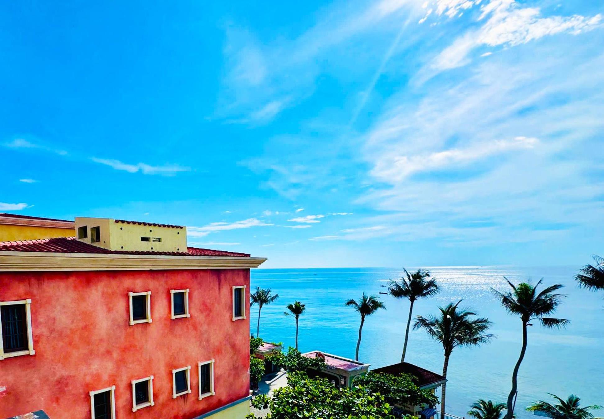 Hotel Rova - Free Hon Thom Cable Car & Aquatopia Water Park - Ven Sunset Town Phu Quoc