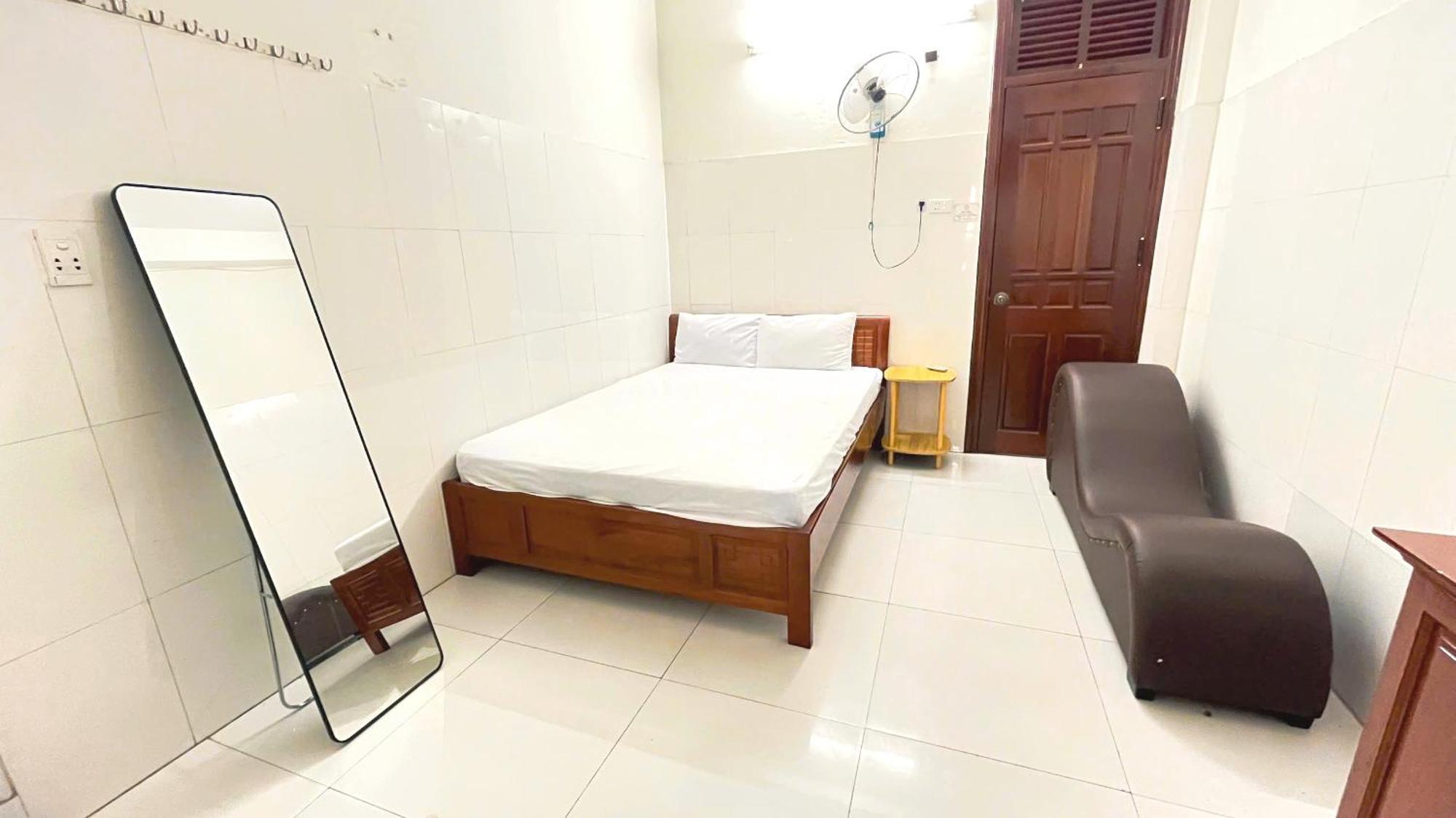 Love hotel Thai Binh 2*