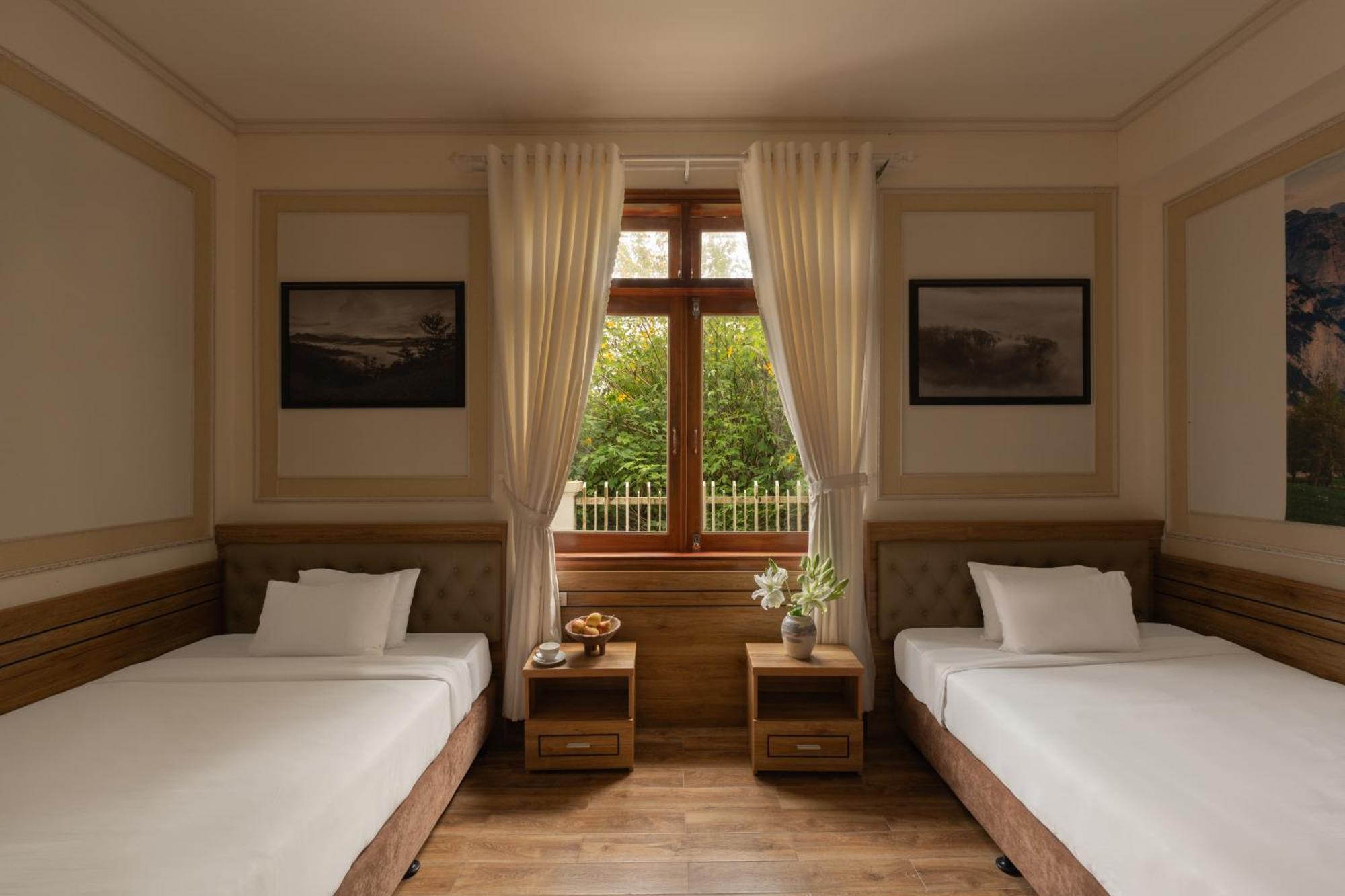 Hotel Moon Valley