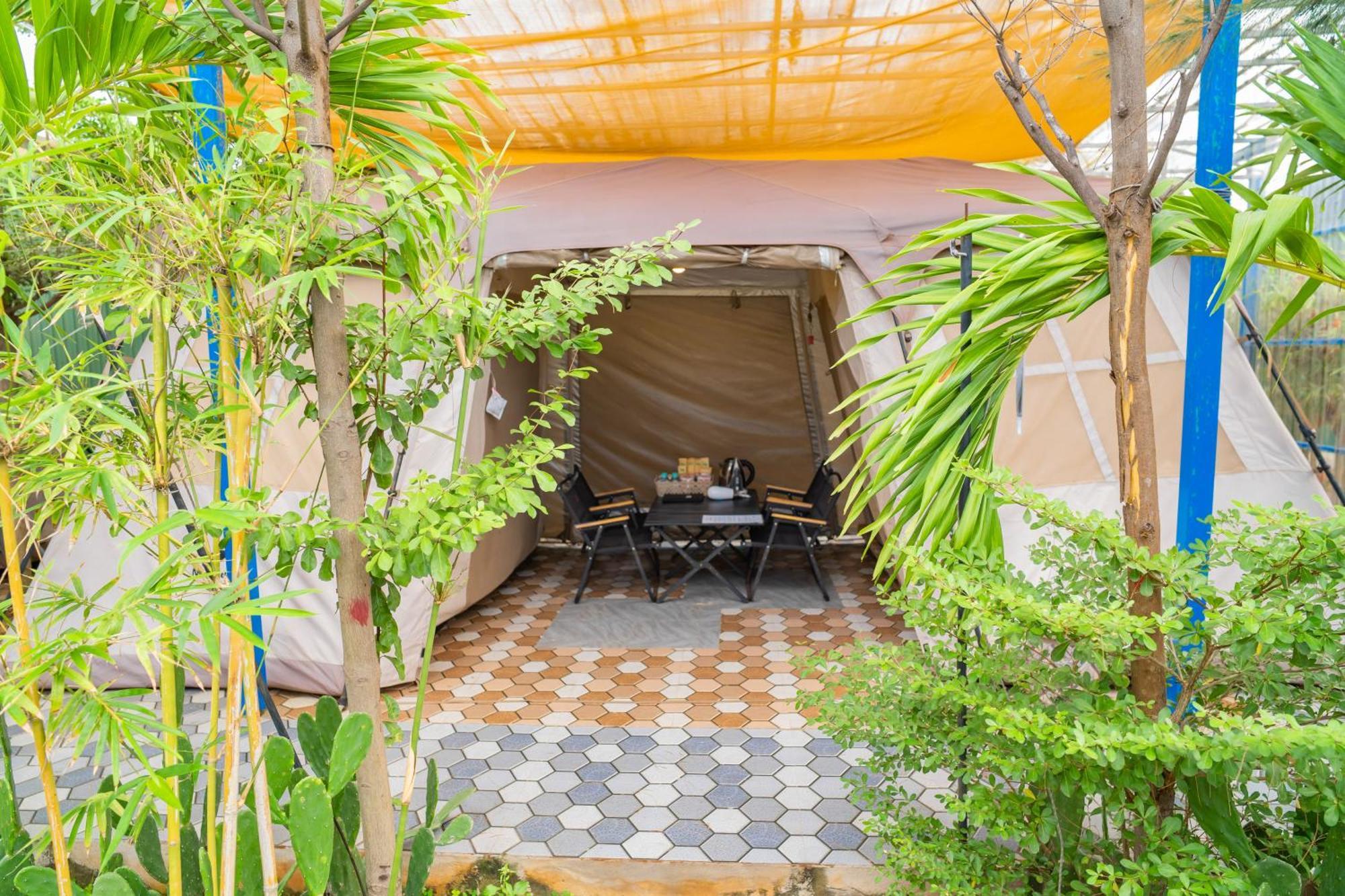 Lodge Tp-homes *